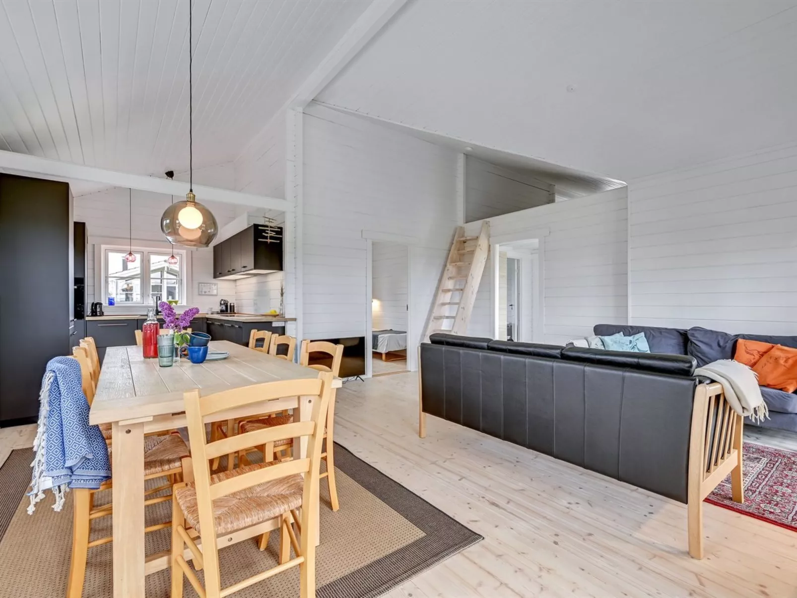 "Siebelt" - 200m from the sea-Inside