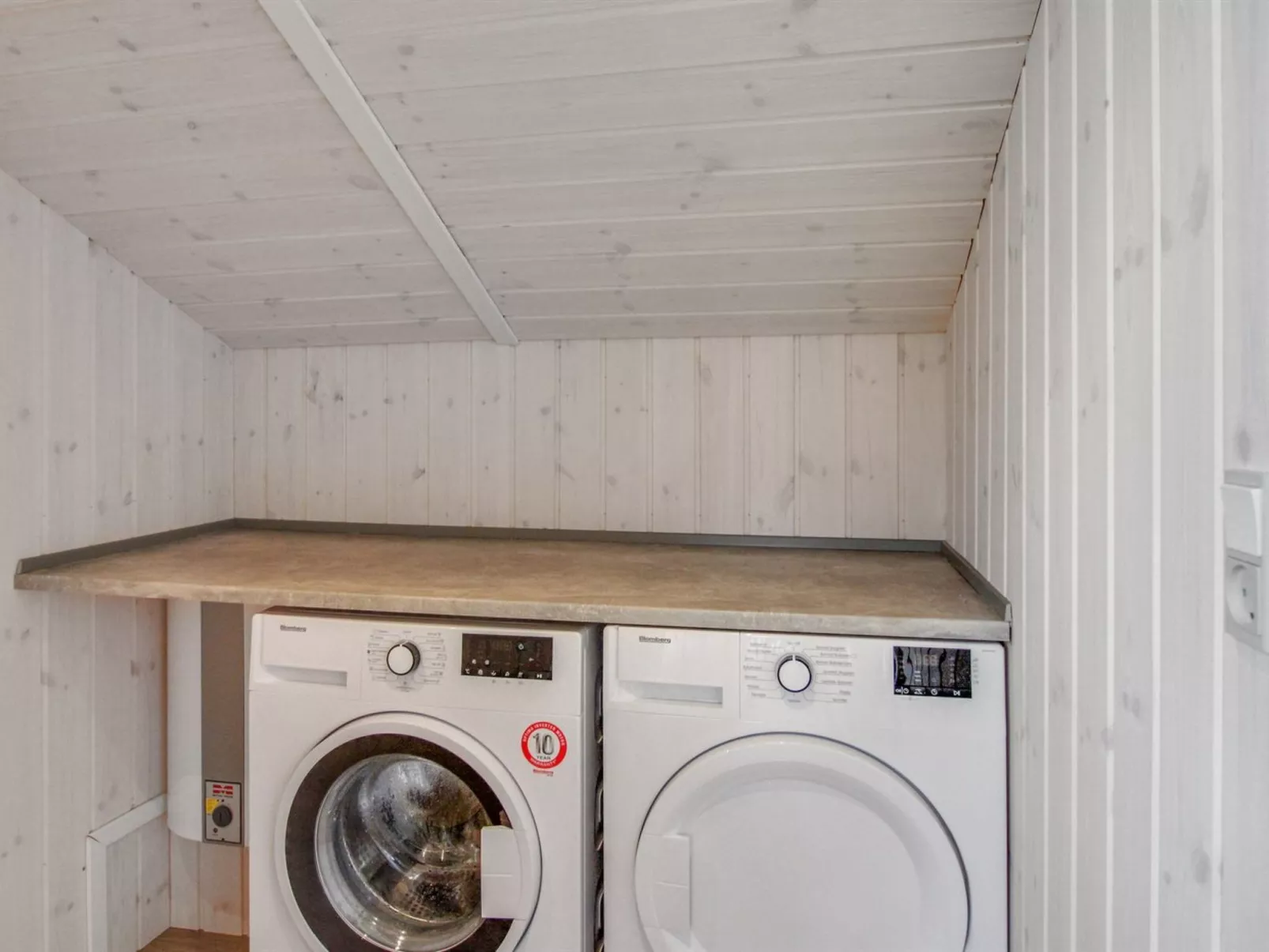 "Anisette" - 1km from the sea-Inside