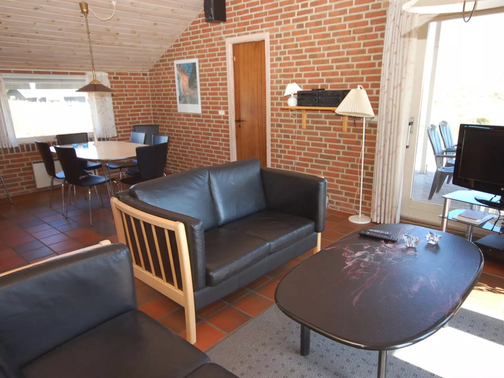 "Riborg" -  from the sea-Dedans