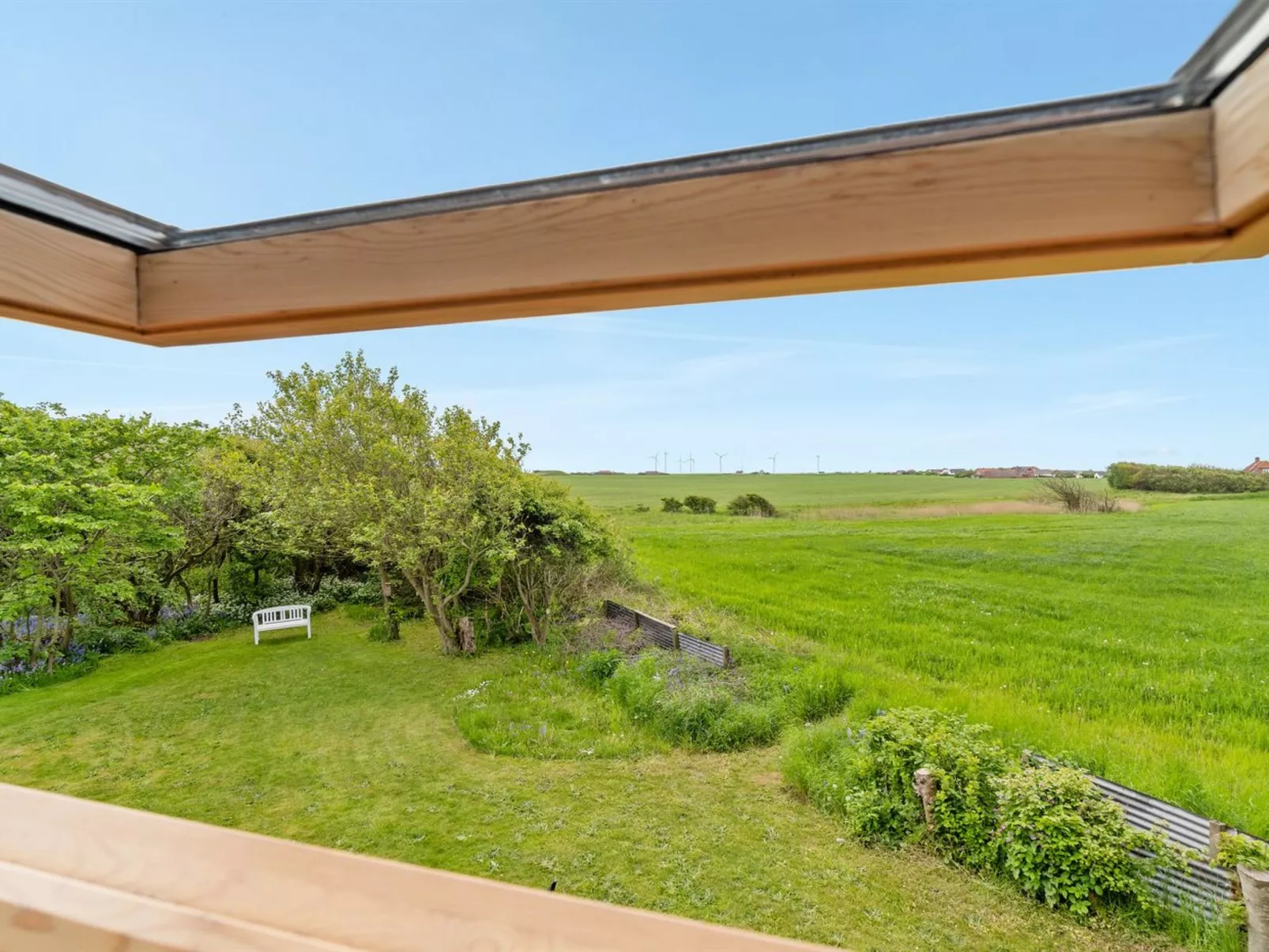 "Nevis" - 1.5km from the sea-Outside