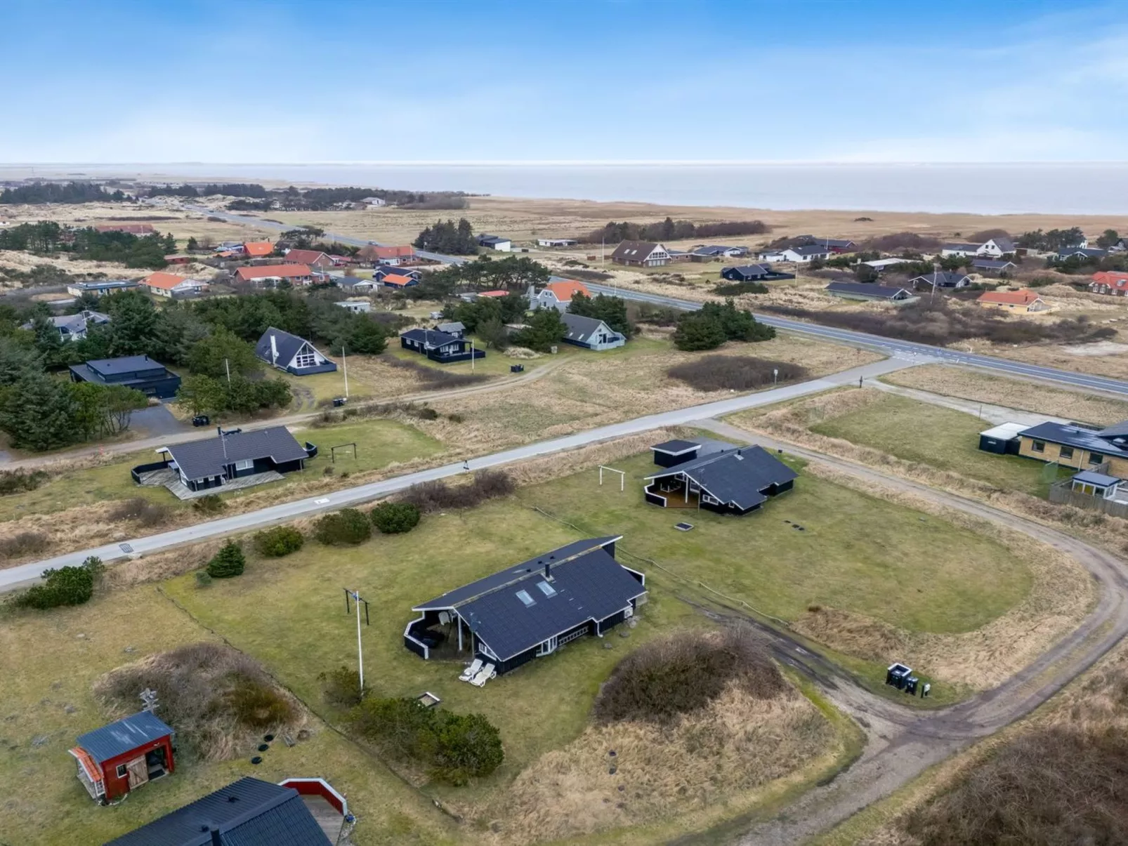 "Marisol" - 600m to the fjord-Outside