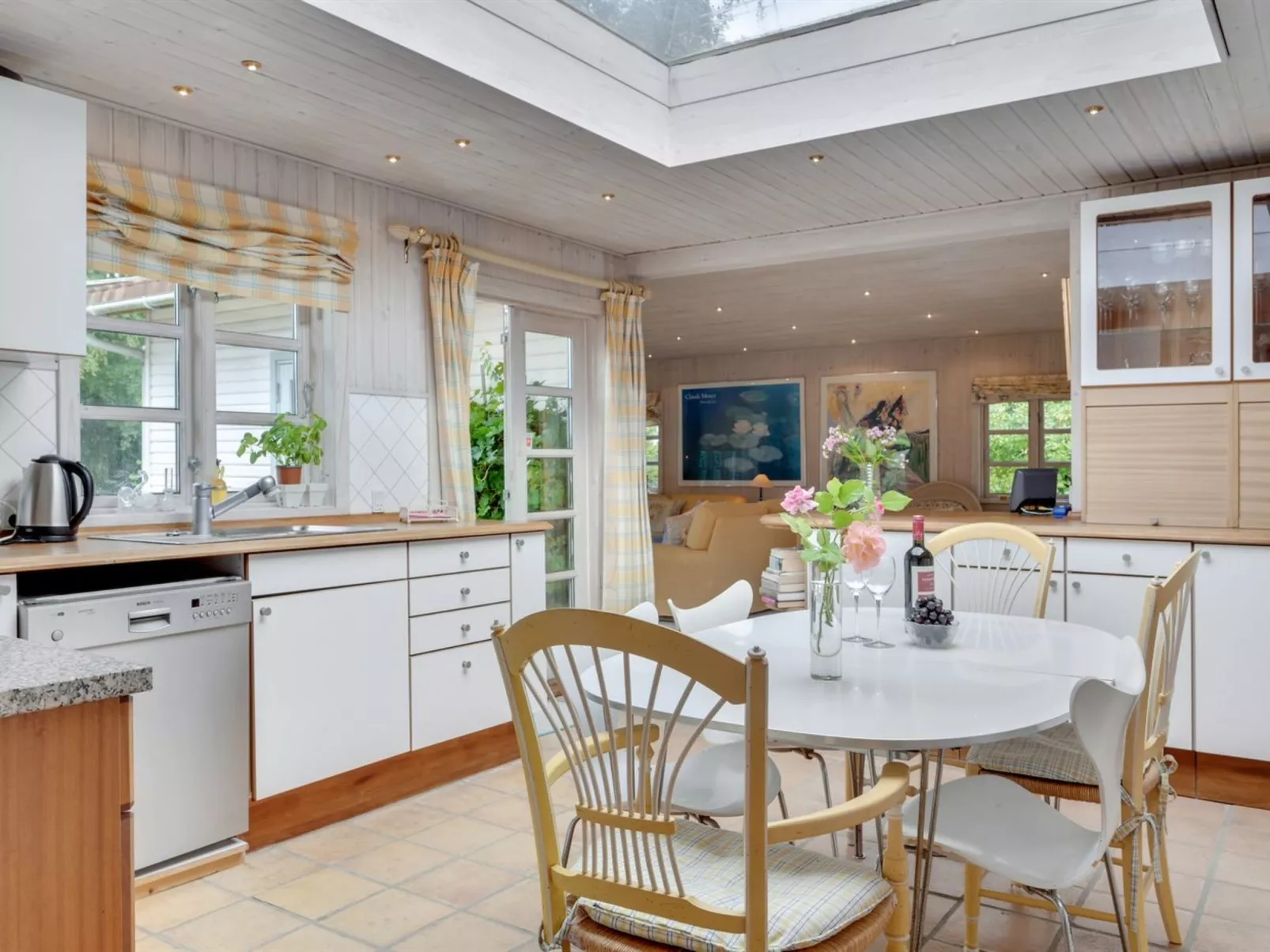 "Åsemarie" - 600m from the sea-Inside