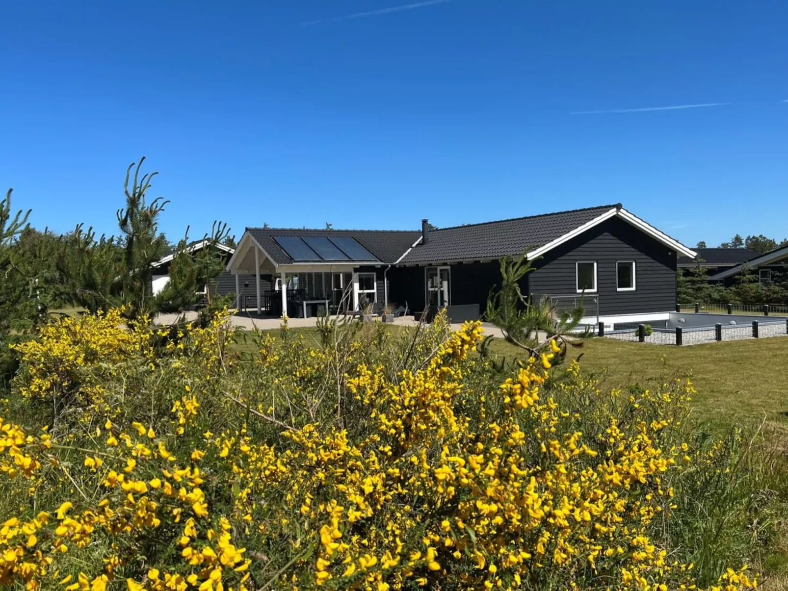 "Ancel" - 1.7km from the sea-Outside