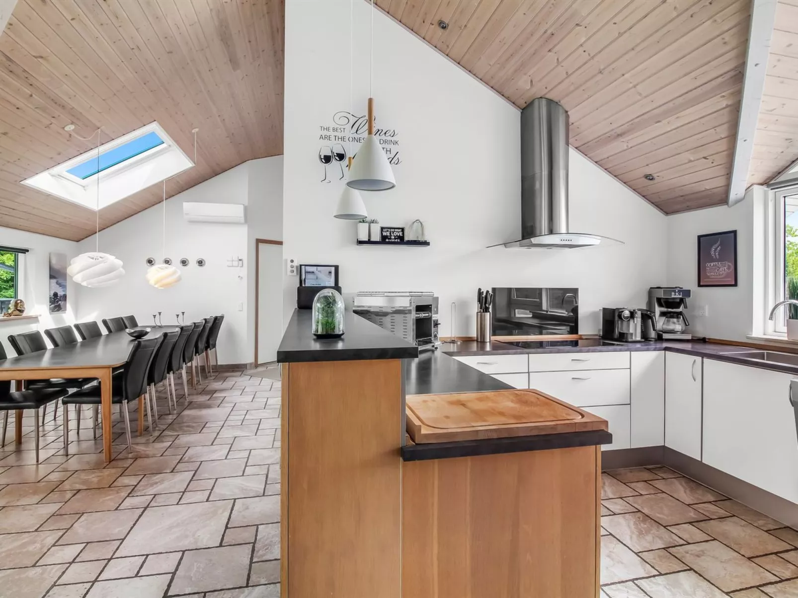 "Steen" - 800m from the sea-Drinnen