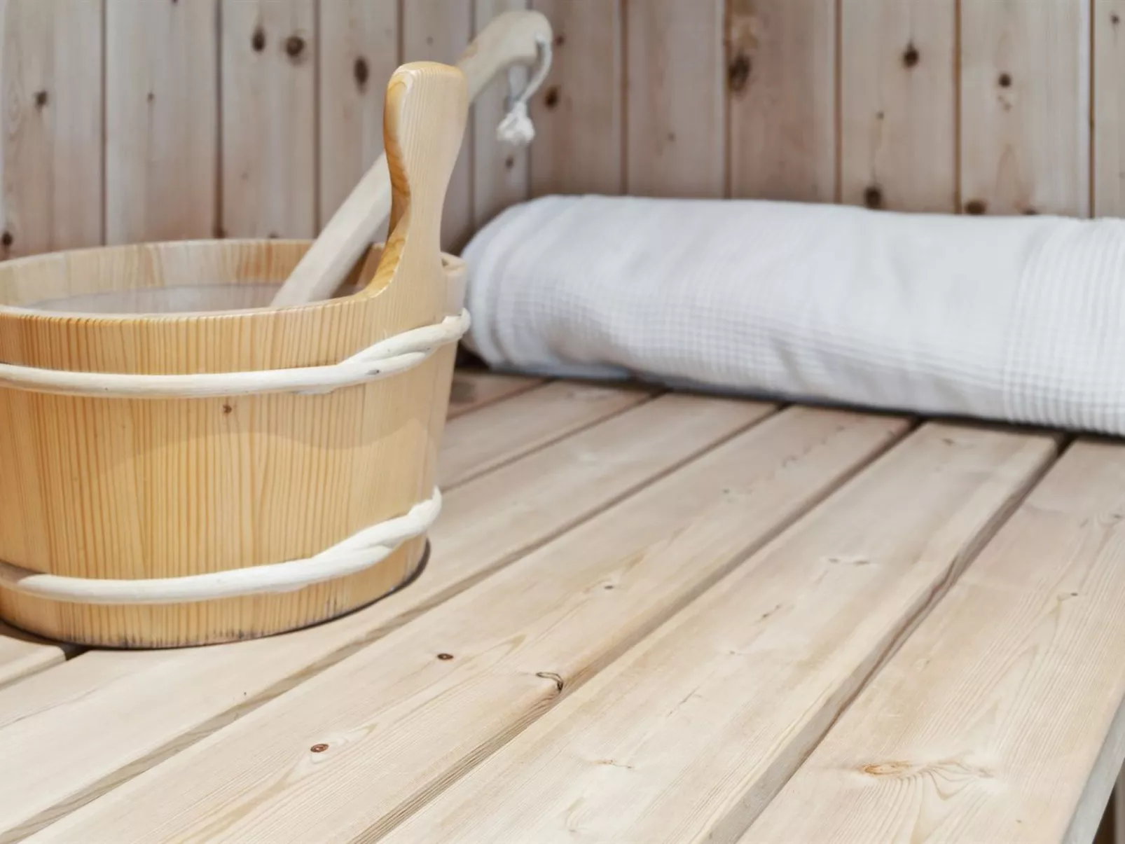 "Spurv" - 1.8km from the sea-Inside