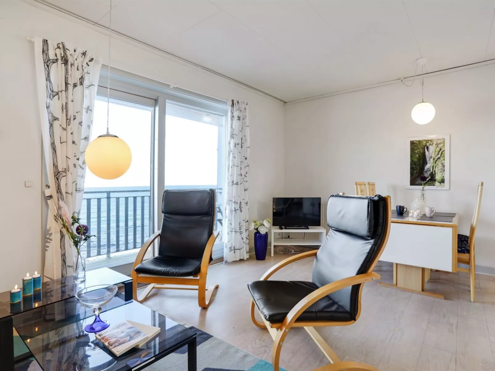 "Ramona" - 10m from the sea-Drinnen