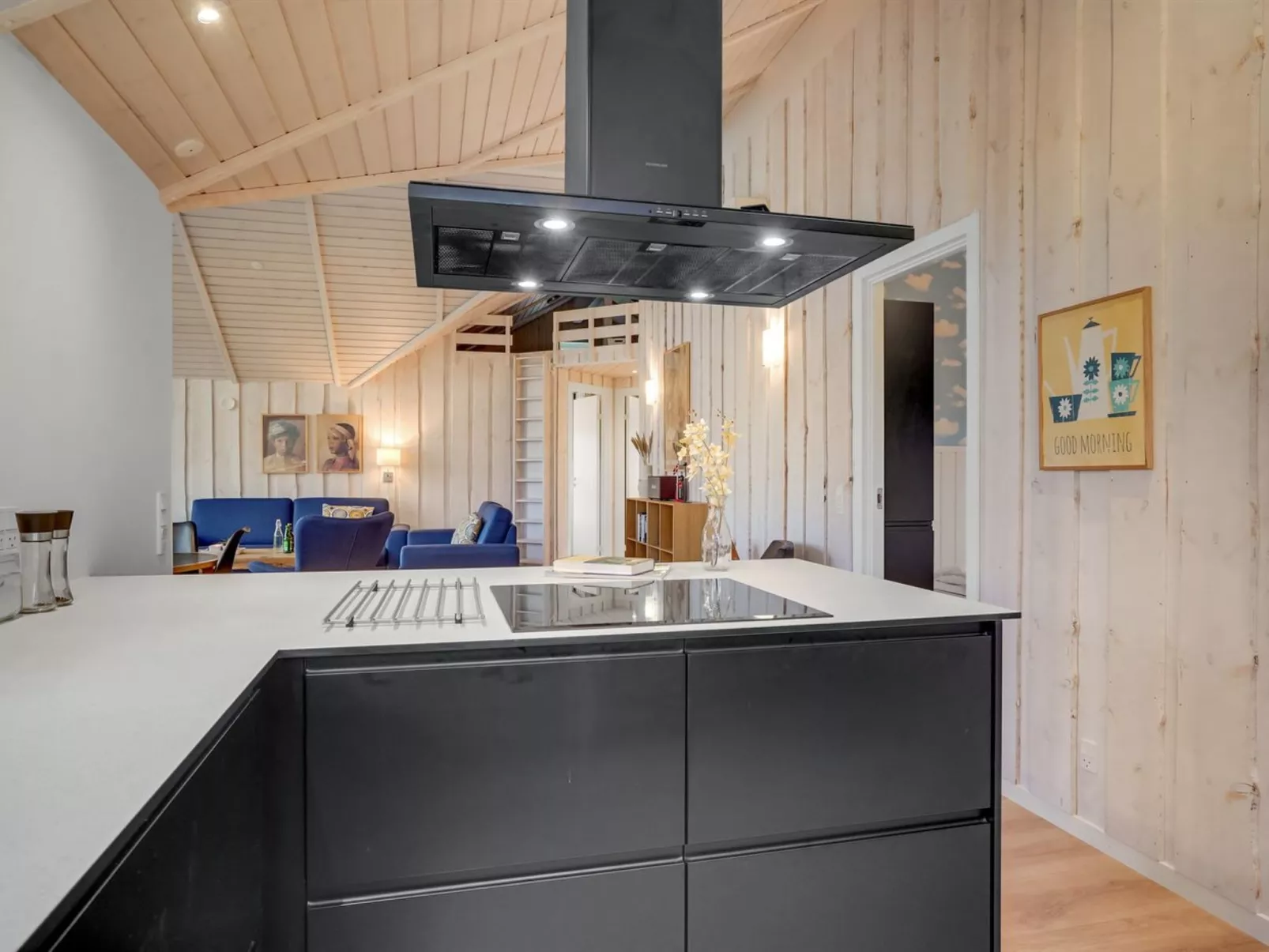 "Ano" - 950m from the sea-Inside