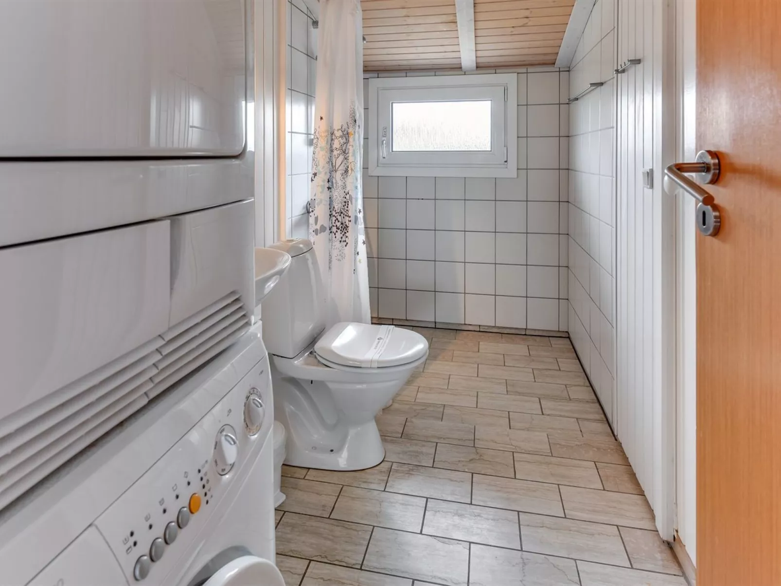 "Mogens" -  from the sea-Dedans