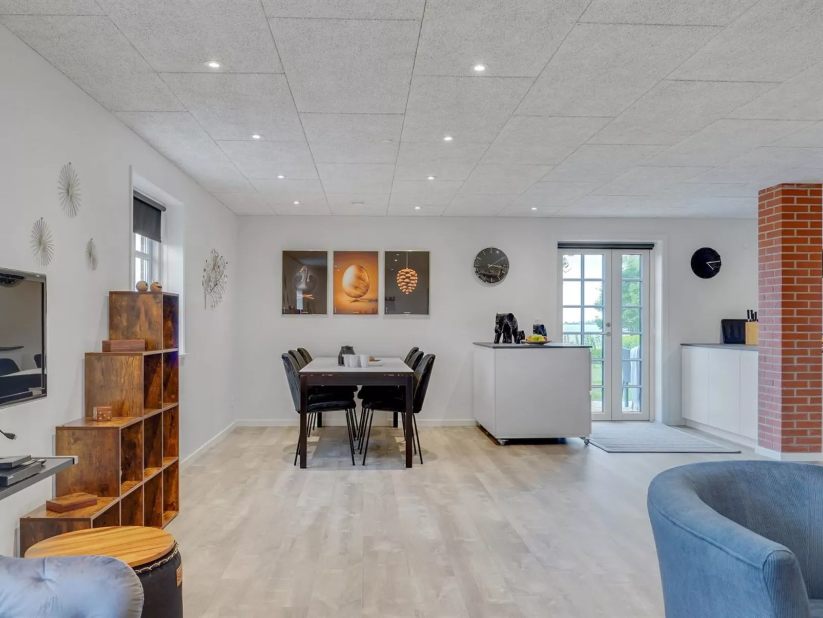 "Ringulf" - 350m from the sea-Inside