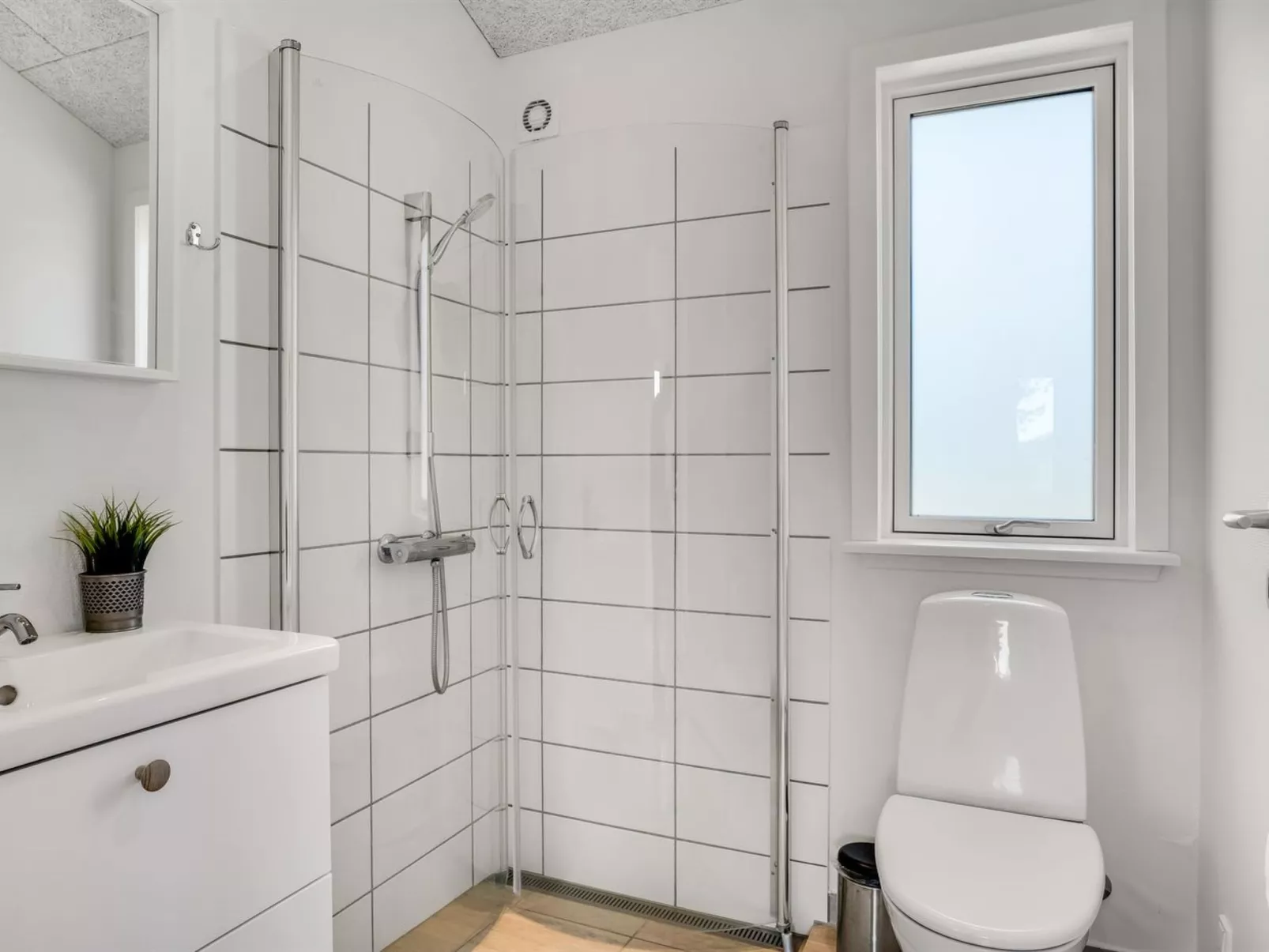 "Raakel" - 950m from the sea-Inside