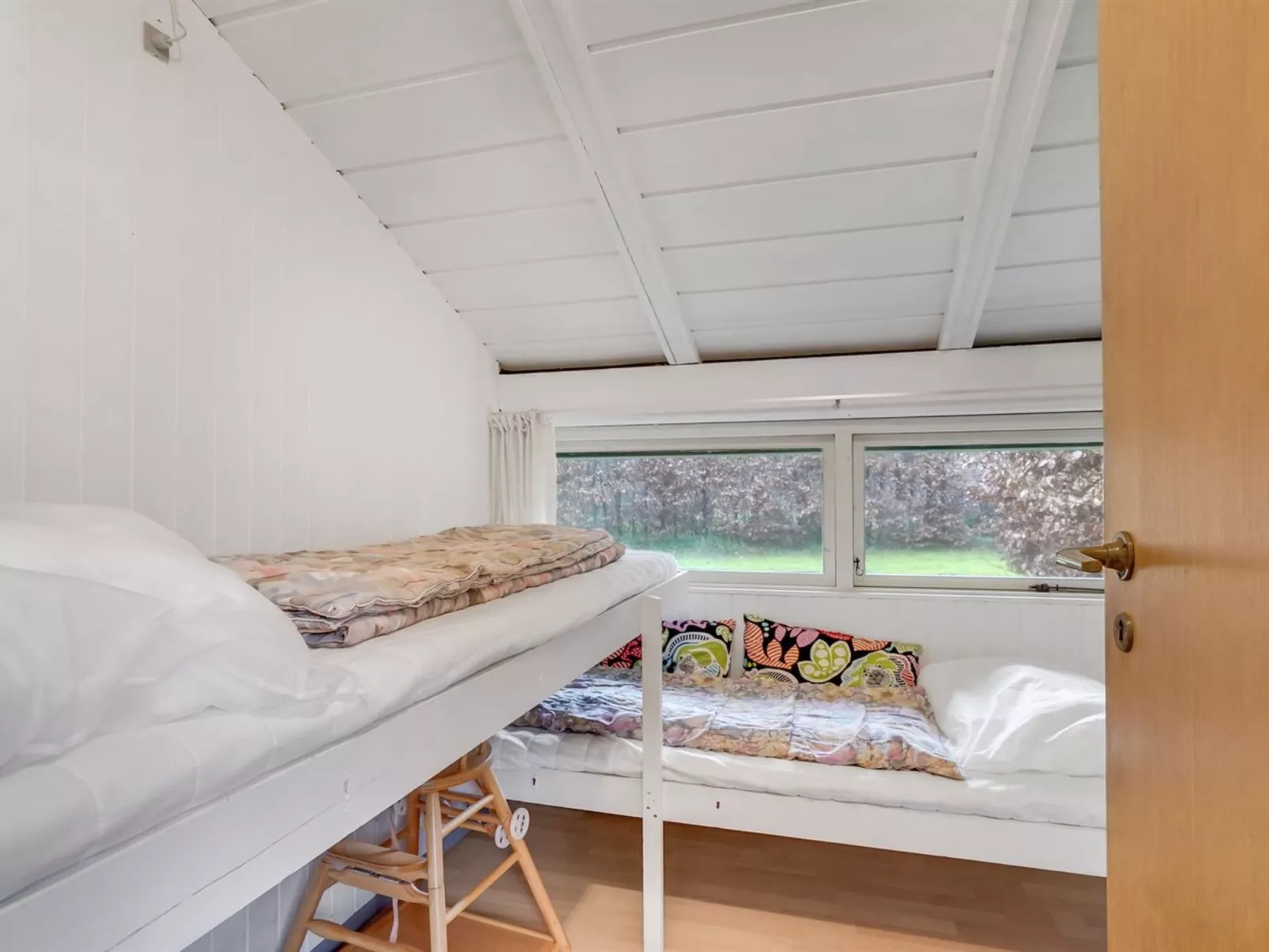 "Hardy" - 30km from the sea-Drinnen