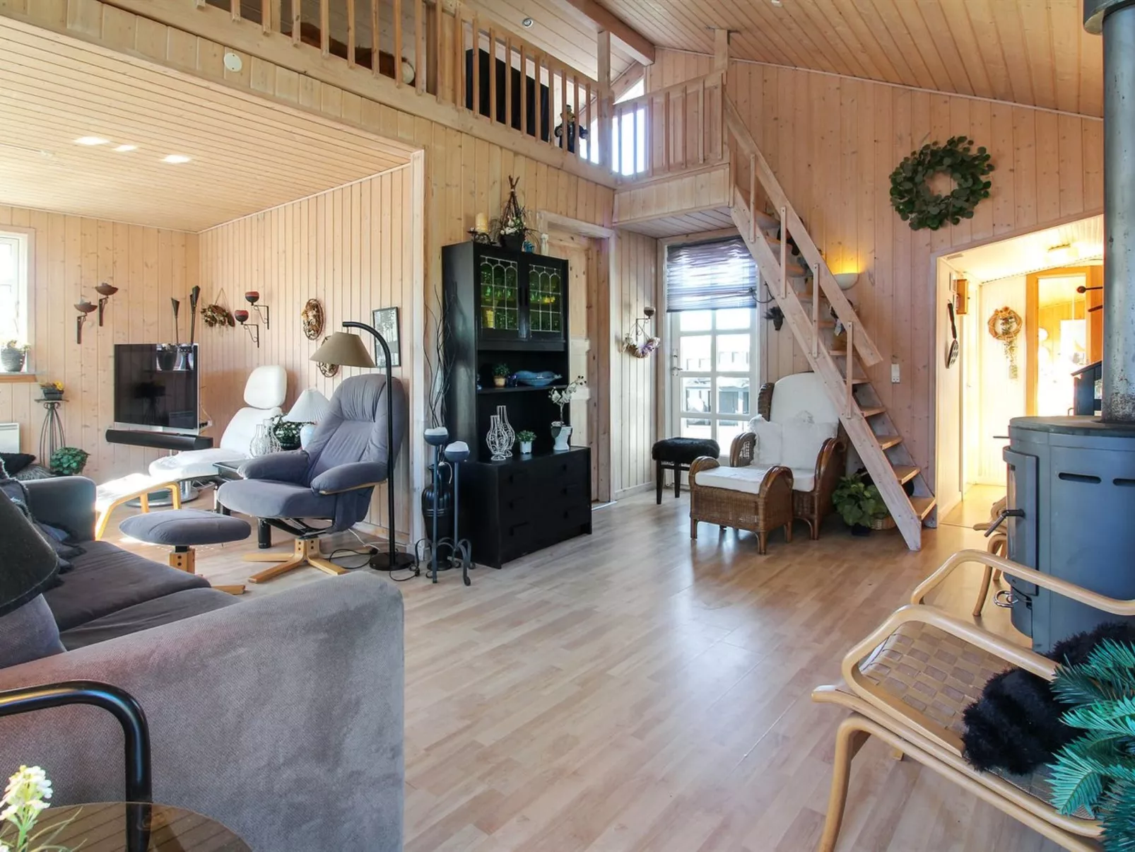 "Bjari" - 850m from the sea-Inside