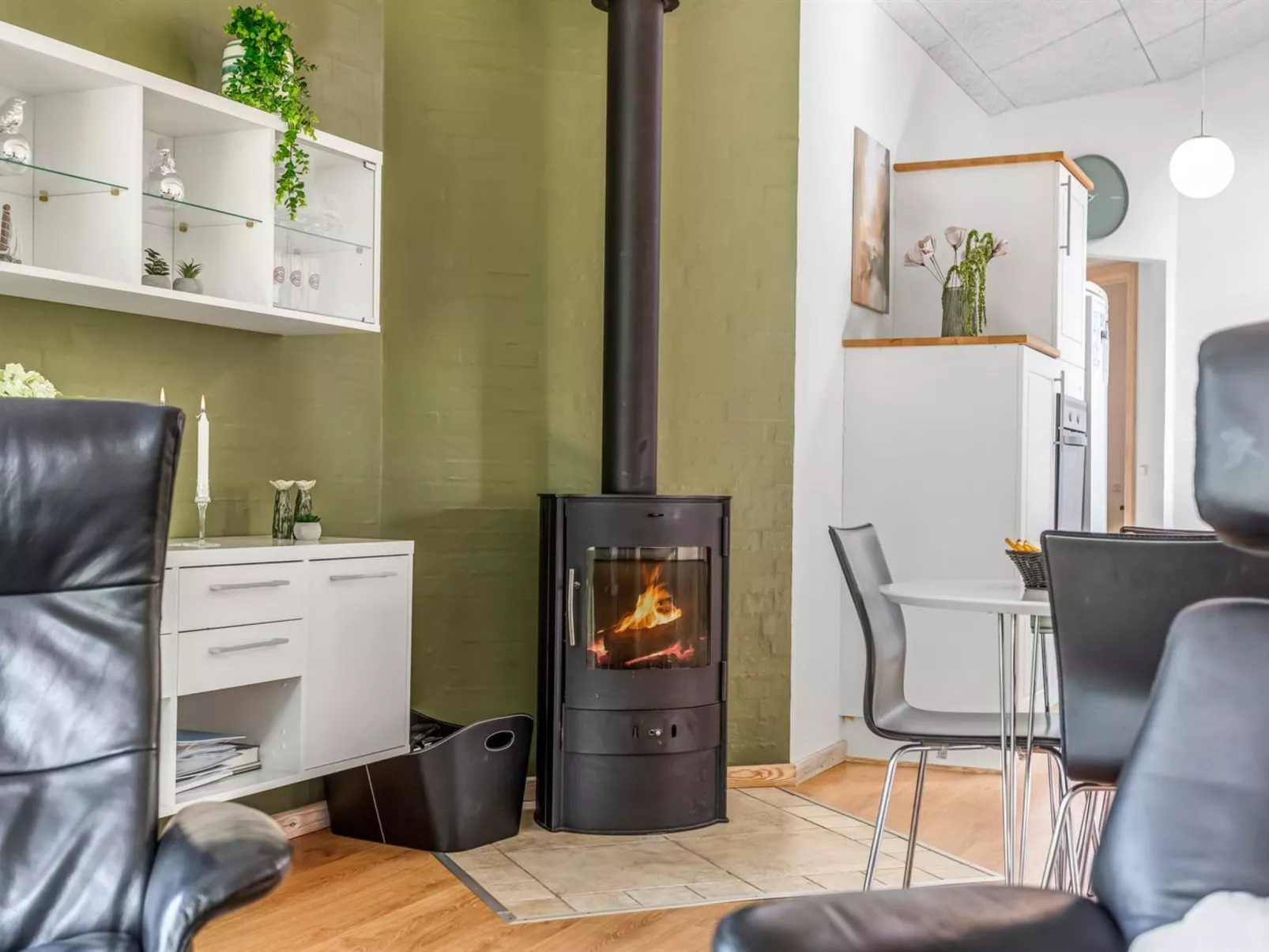 "Coco" - 200m from the sea-Dedans