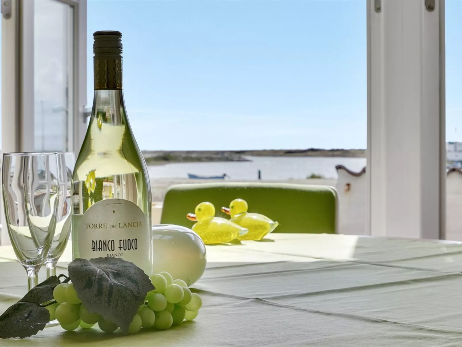 "Siunde" - 100m to the fjord-Inside