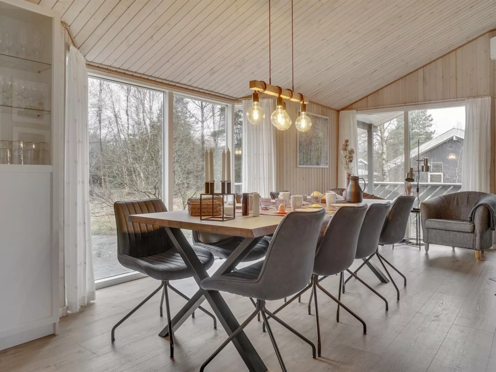 "Sighbiorn" - 950m from the sea-Inside