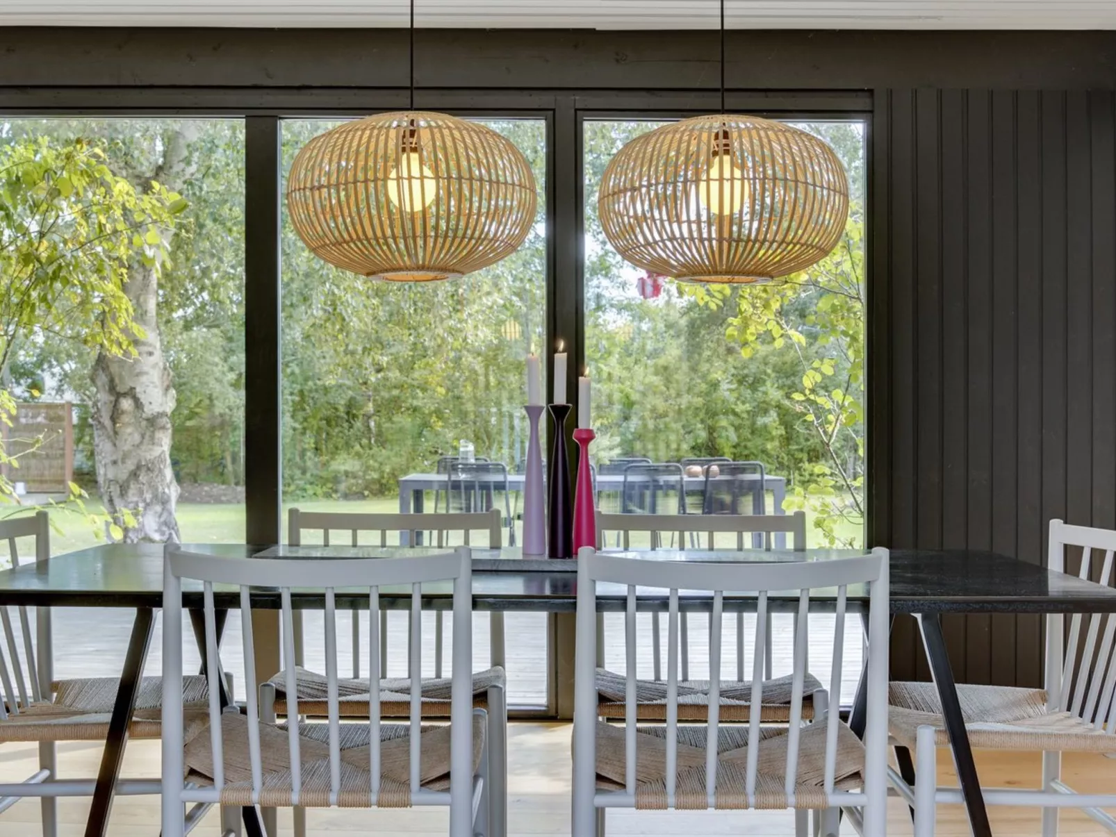 "Hævnir" - 1km from the sea-Dedans