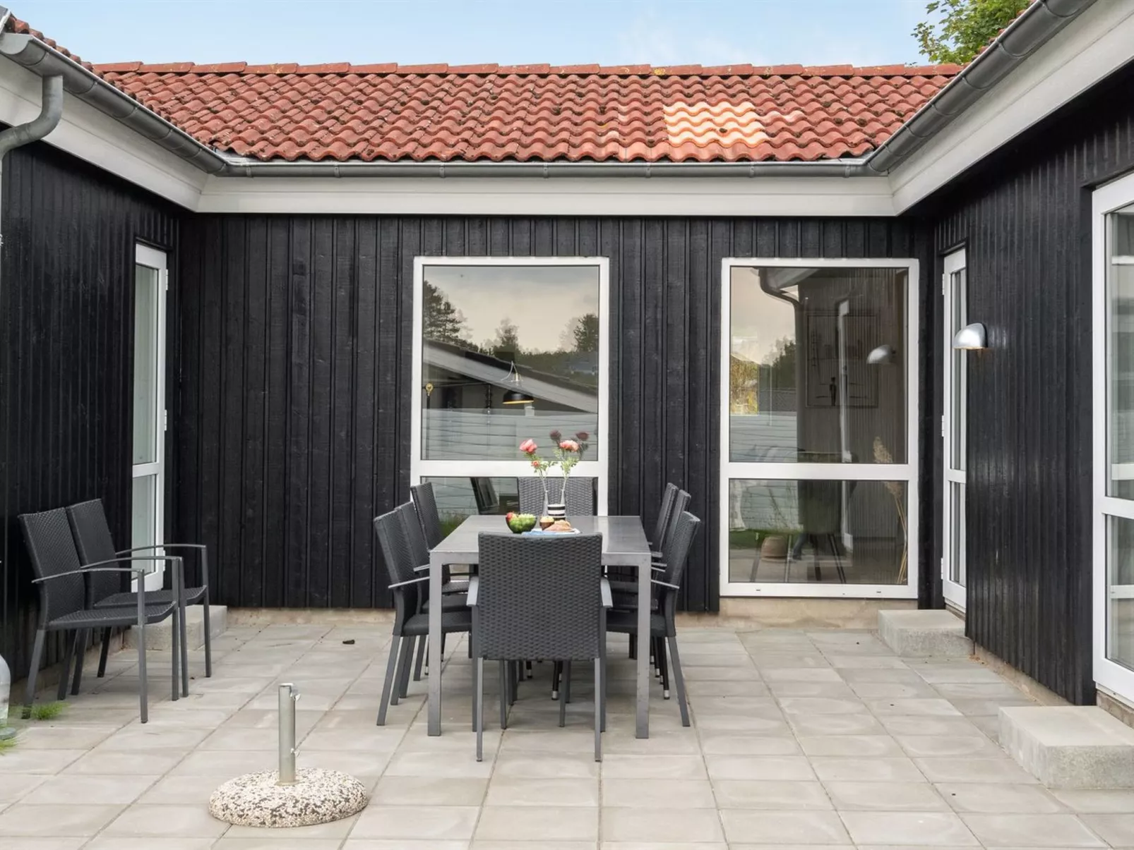 "Bjarki" - 800m from the sea-Outside