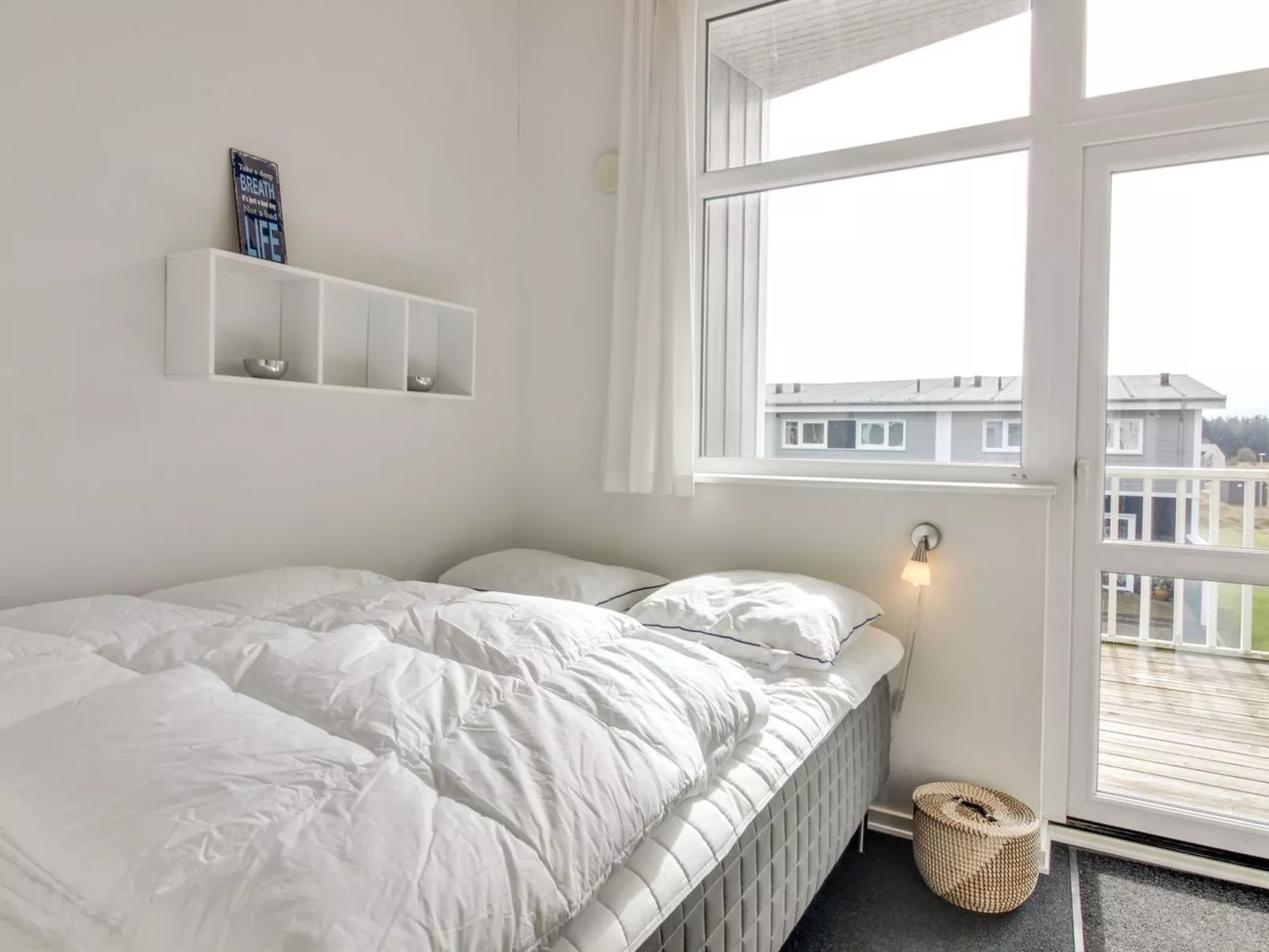 "Ingolf" - 750m from the sea-Dedans