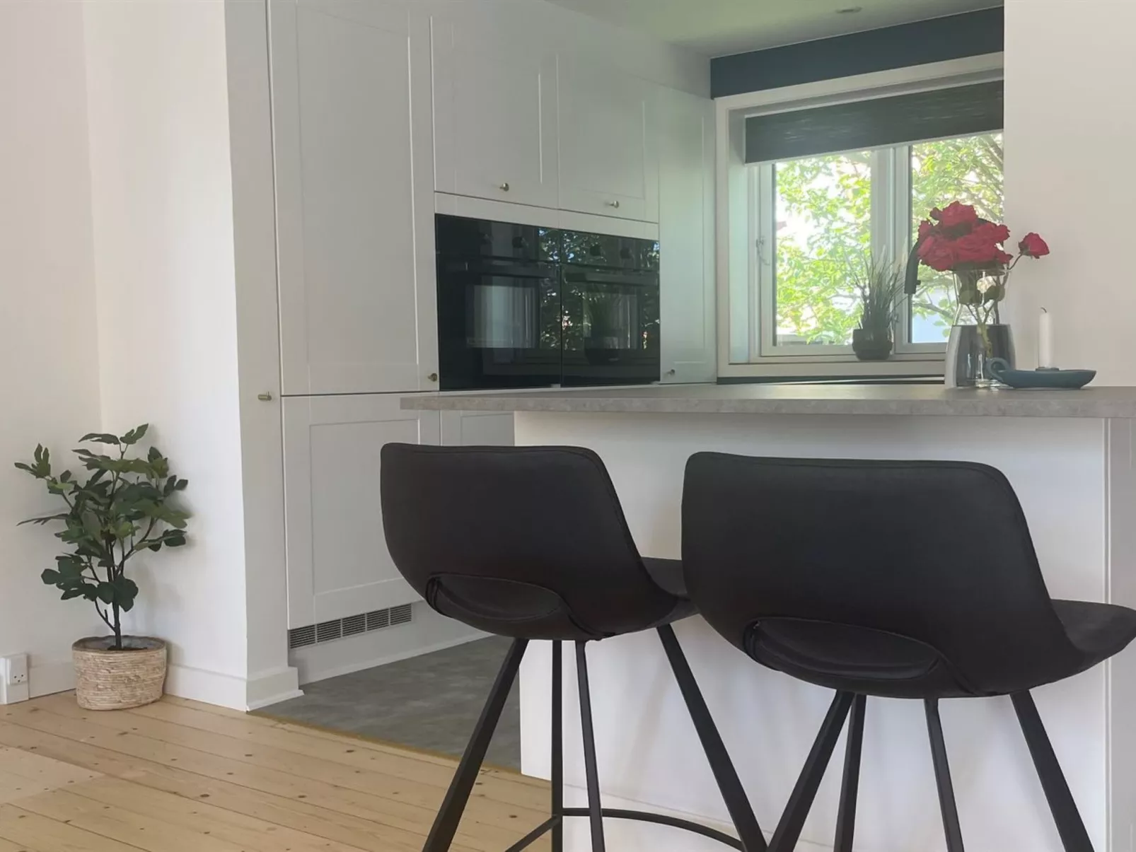 "Urs" - 200m from the sea-Drinnen