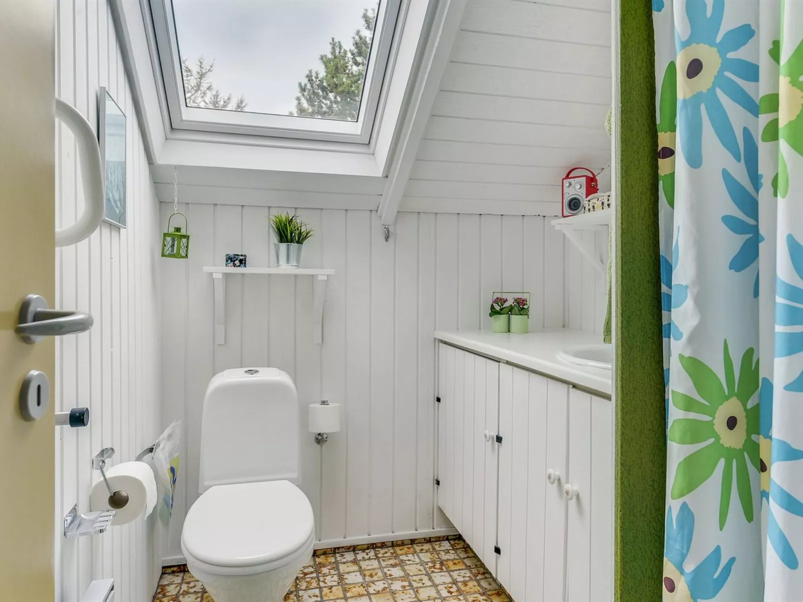 "Hjalmine" - 250m from the sea-Inside