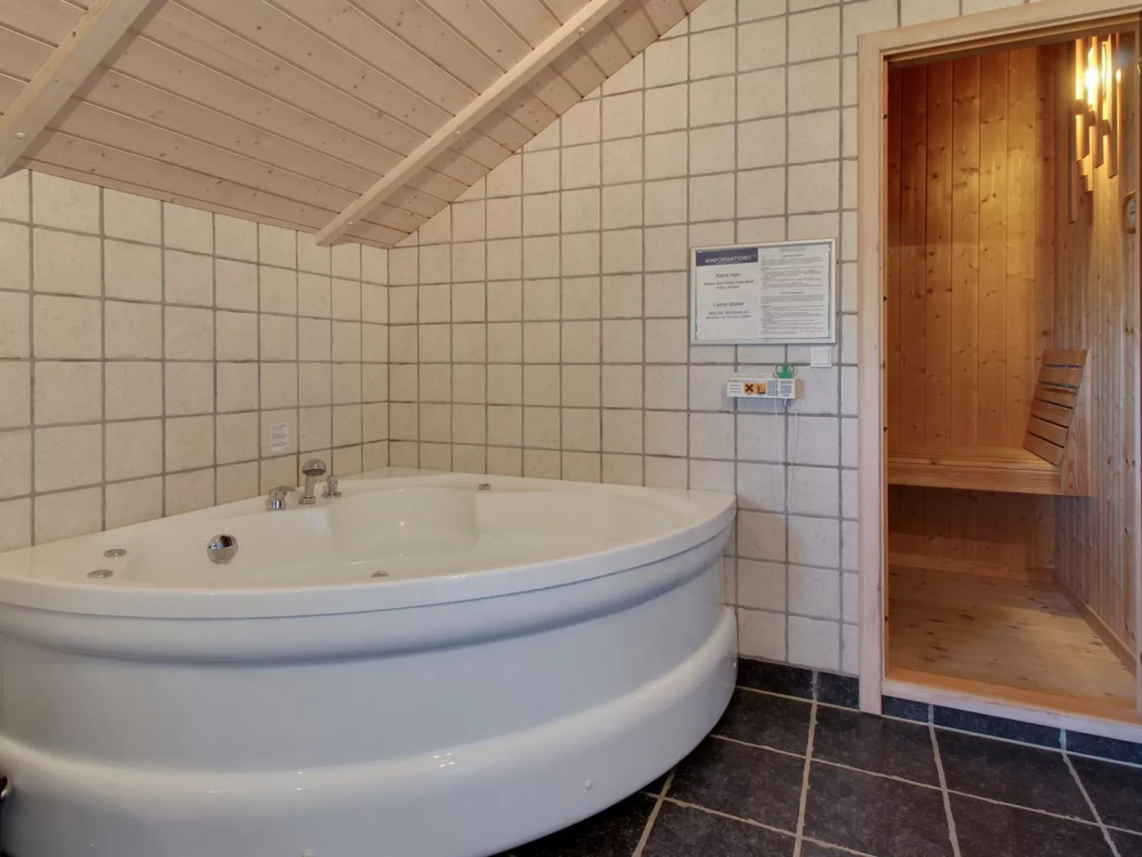 "Egidia" - 50m from the sea-Inside