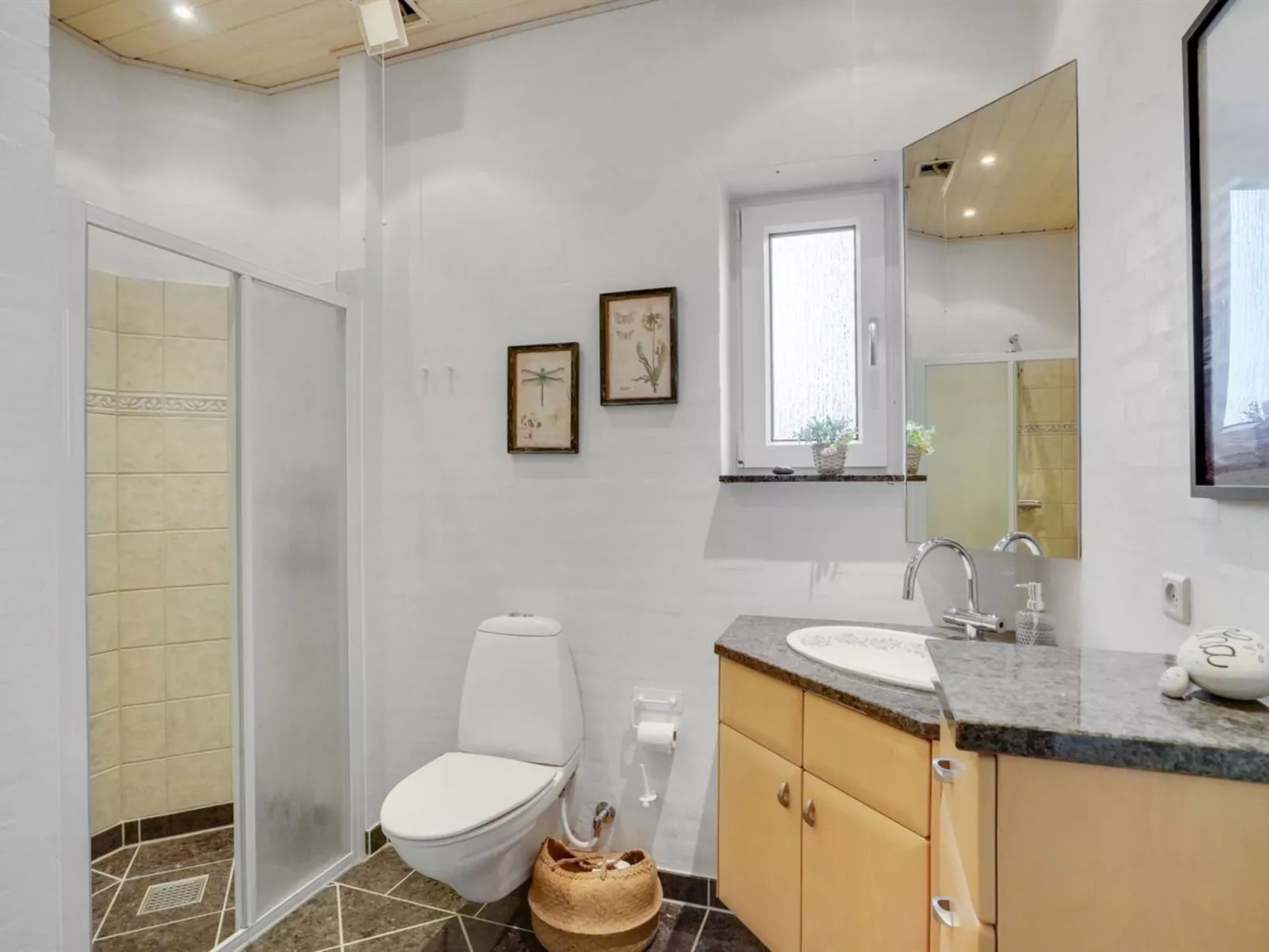 "Fris" - 100m from the sea-Inside