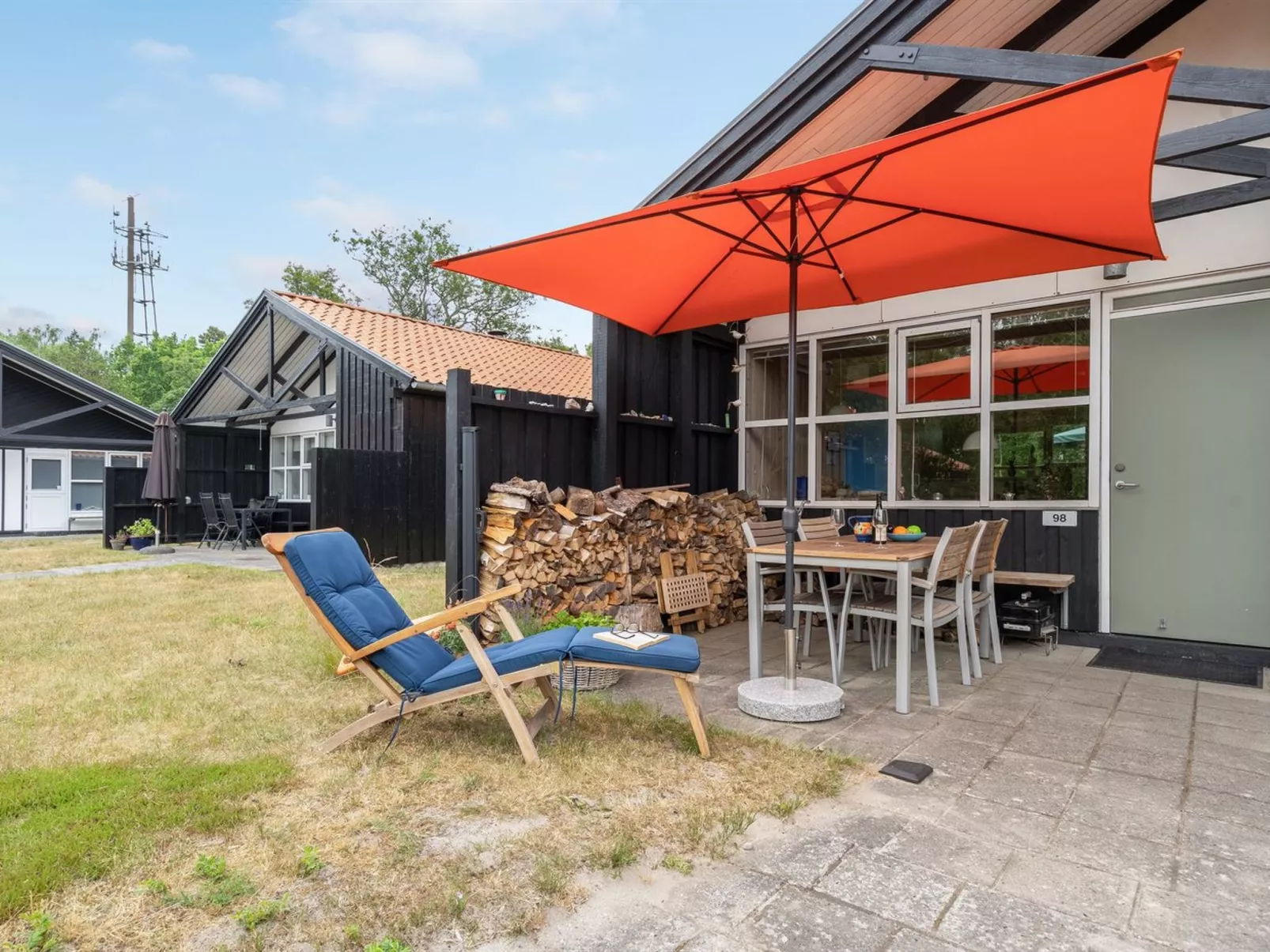 "Robert" - 250m from the sea-Outside