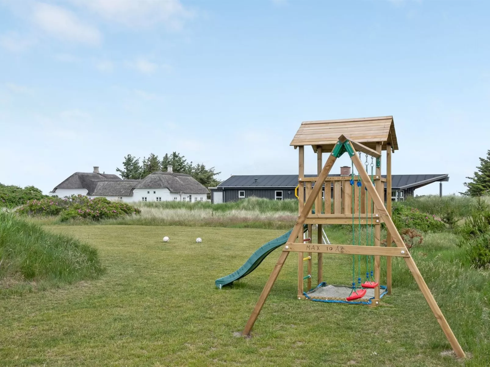 "Saxe" -  from the sea-Outside