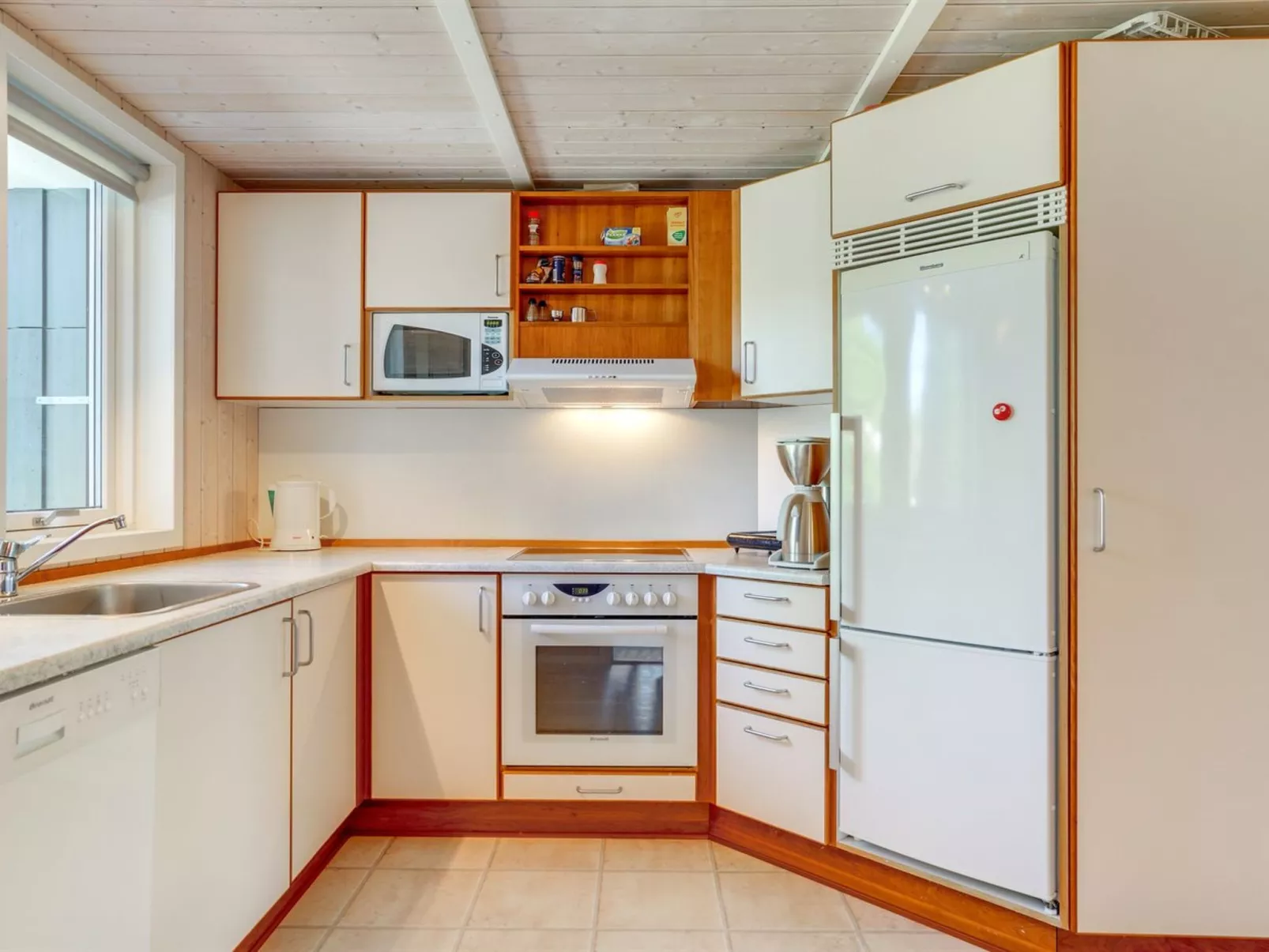 "Gith" - 800m from the sea-Inside