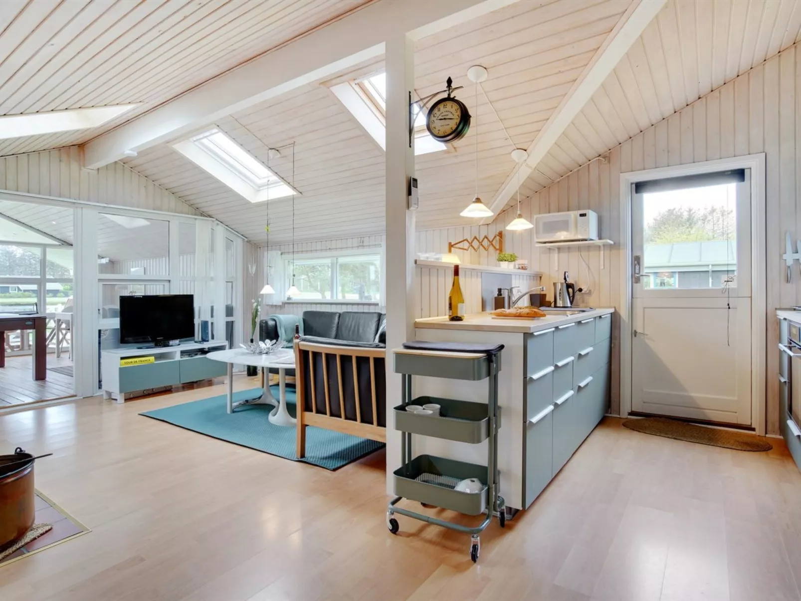 "Fliri" - 700m from the sea-Inside