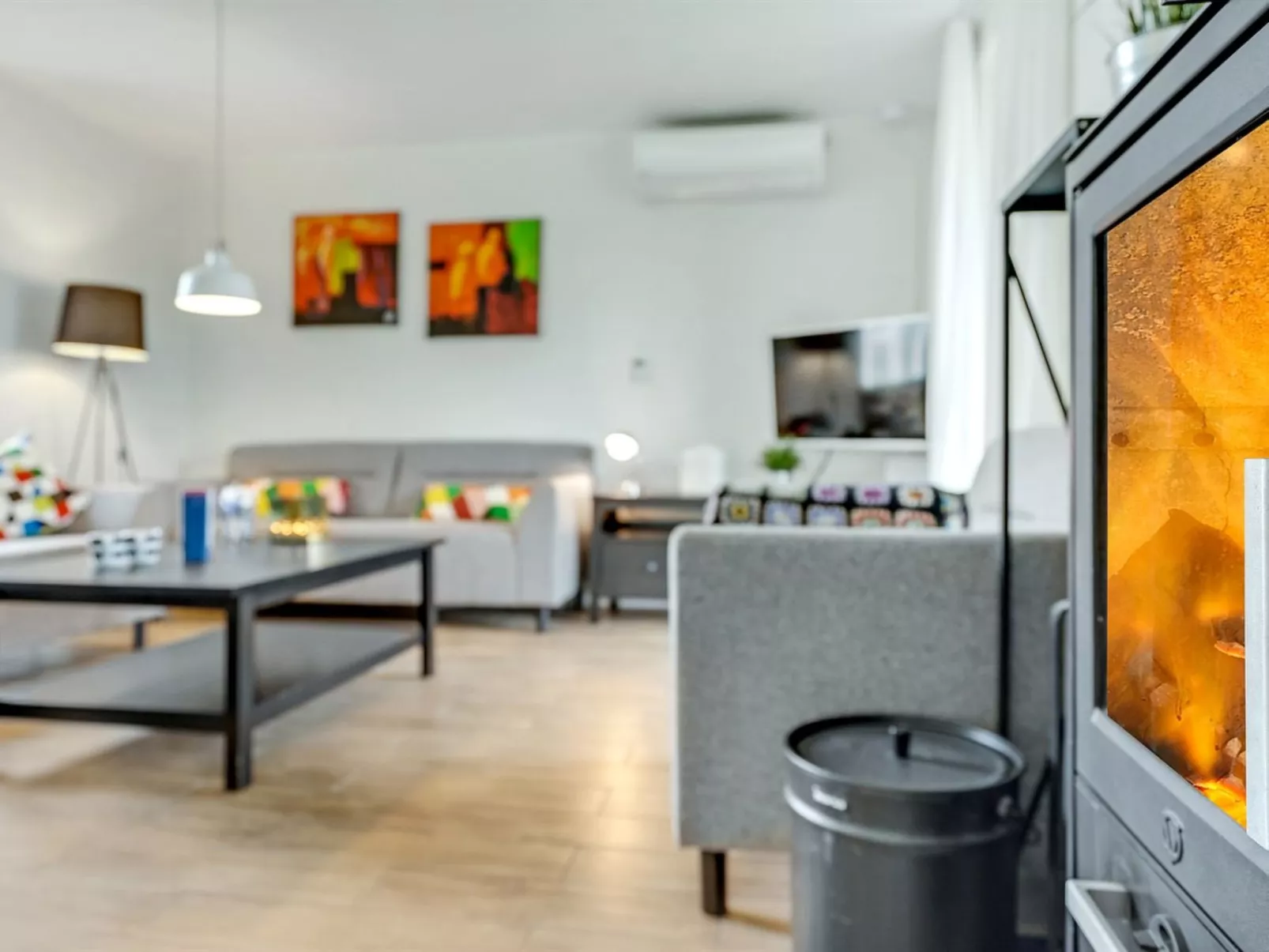 "Dome" - 750m from the sea-Dedans