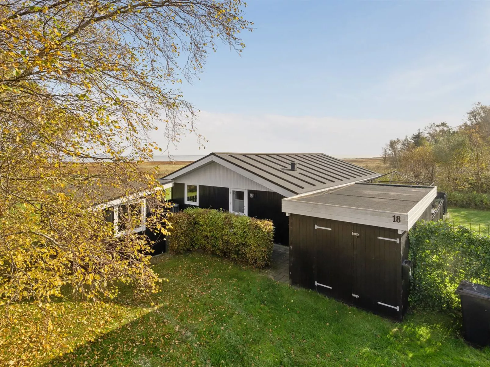 "Gisa" -  from the sea-Outside