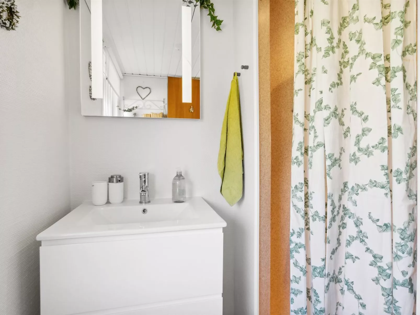 "Hellevi" -  from the sea-Inside