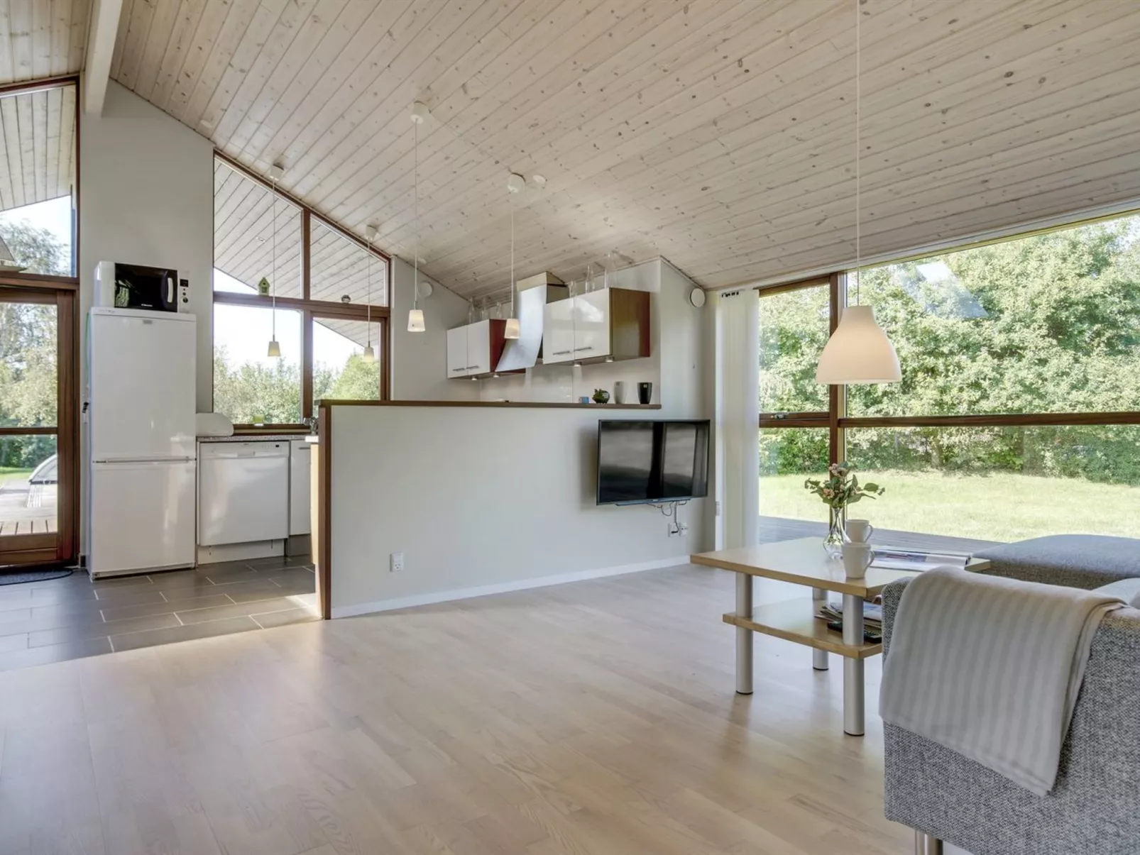 "Biaver" - 350m from the sea-Inside