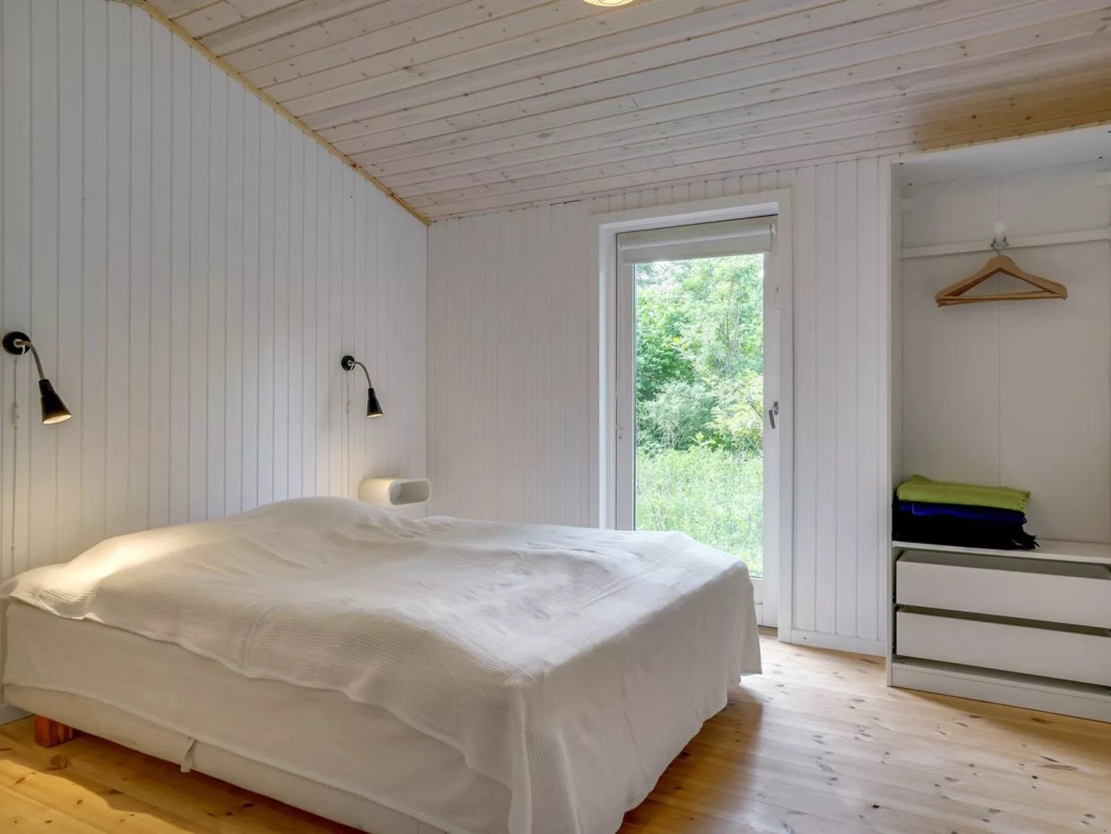 "Lucie" - 1.5km from the sea-Inside