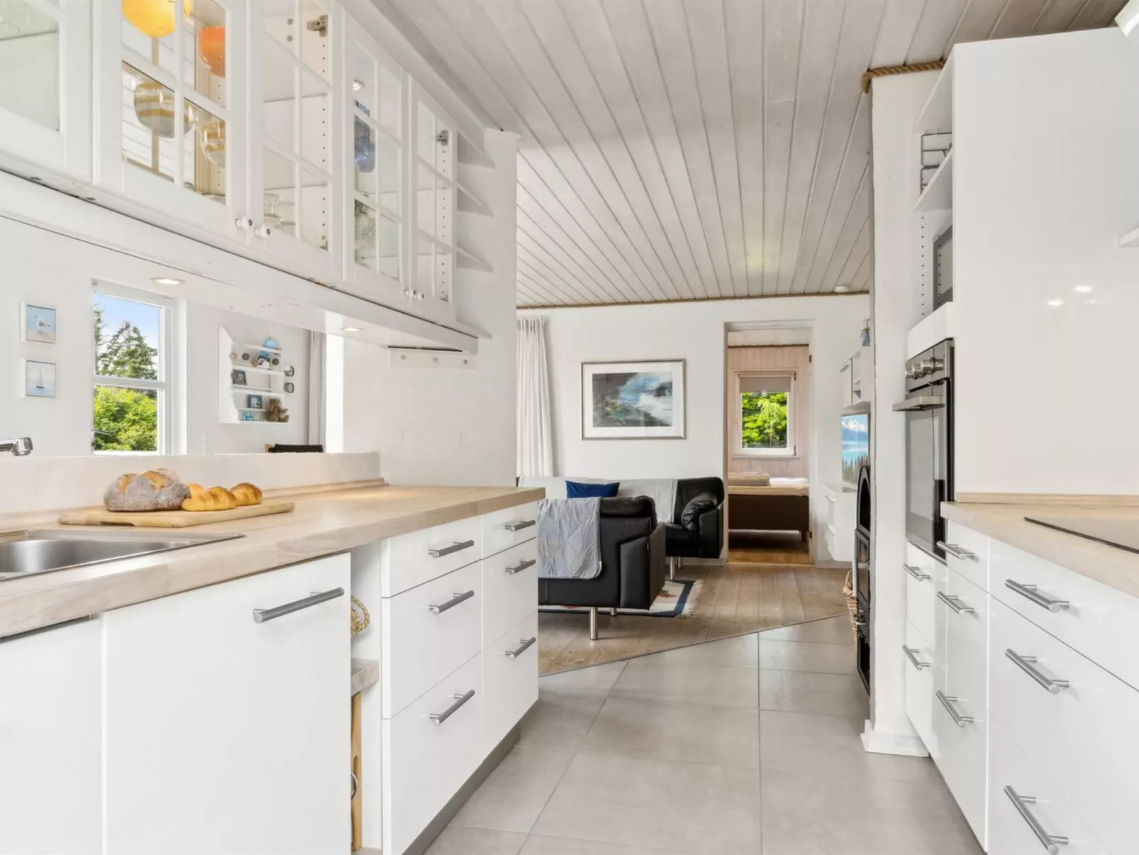 "Marli" - 700m from the sea-Drinnen