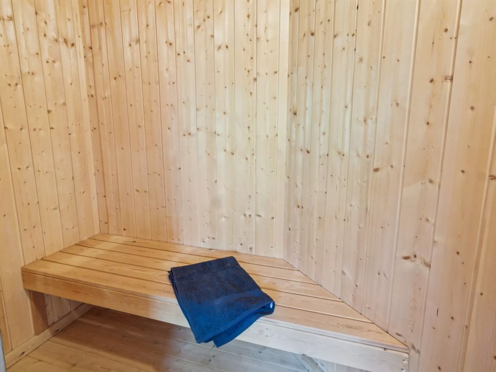 "Sophi" - 425m from the sea-Dedans