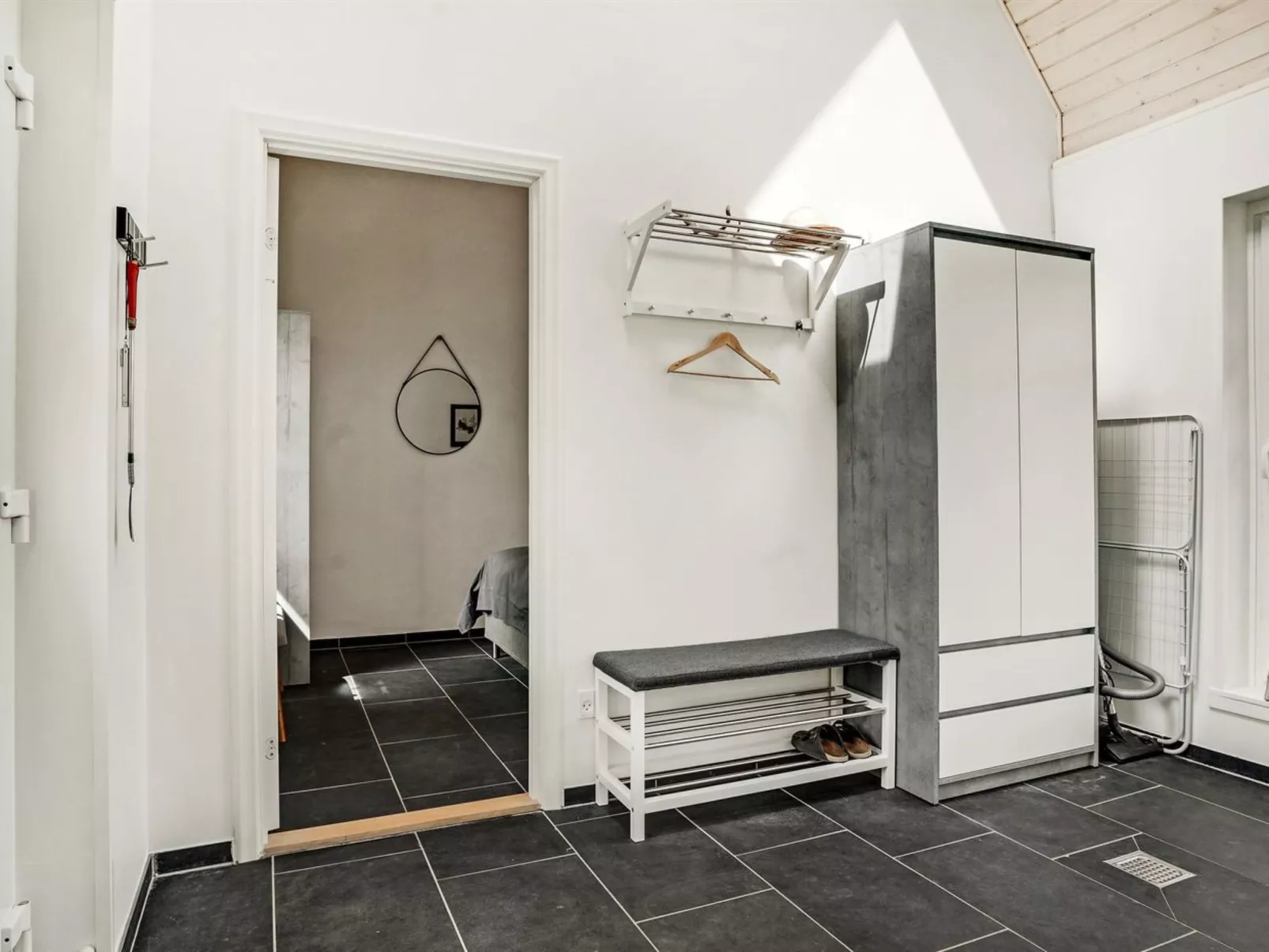 "Angelita" - 80m to the fjord-Inside