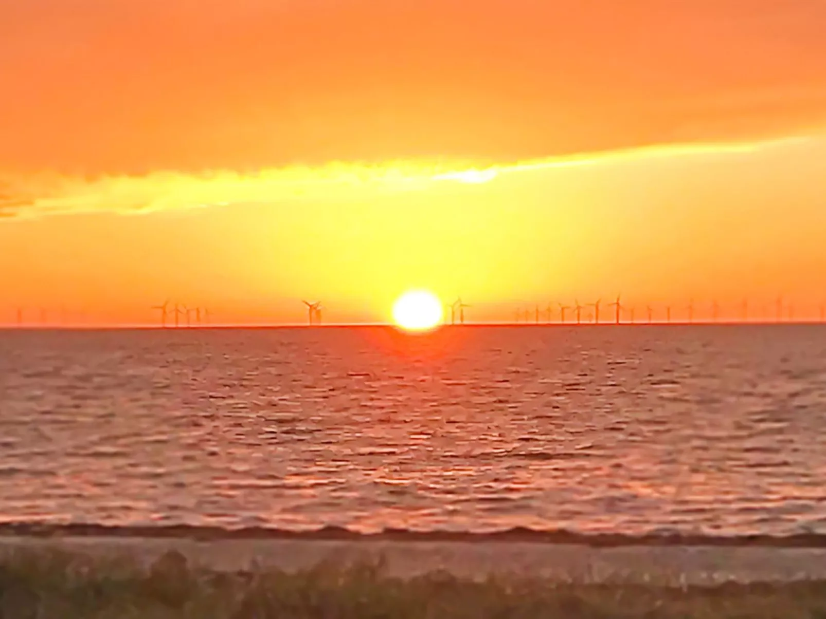 "Stacie" - 10m from the sea-Draußen