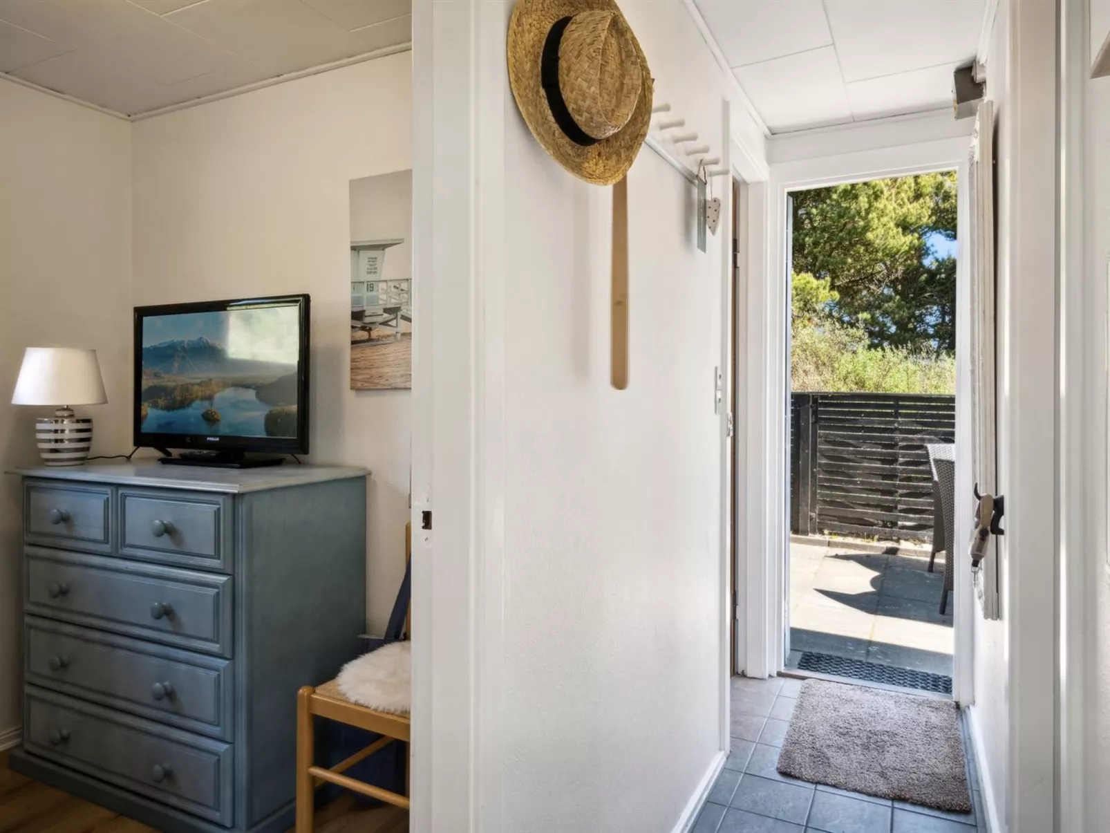 "Inga" - 1.3km from the sea-Drinnen