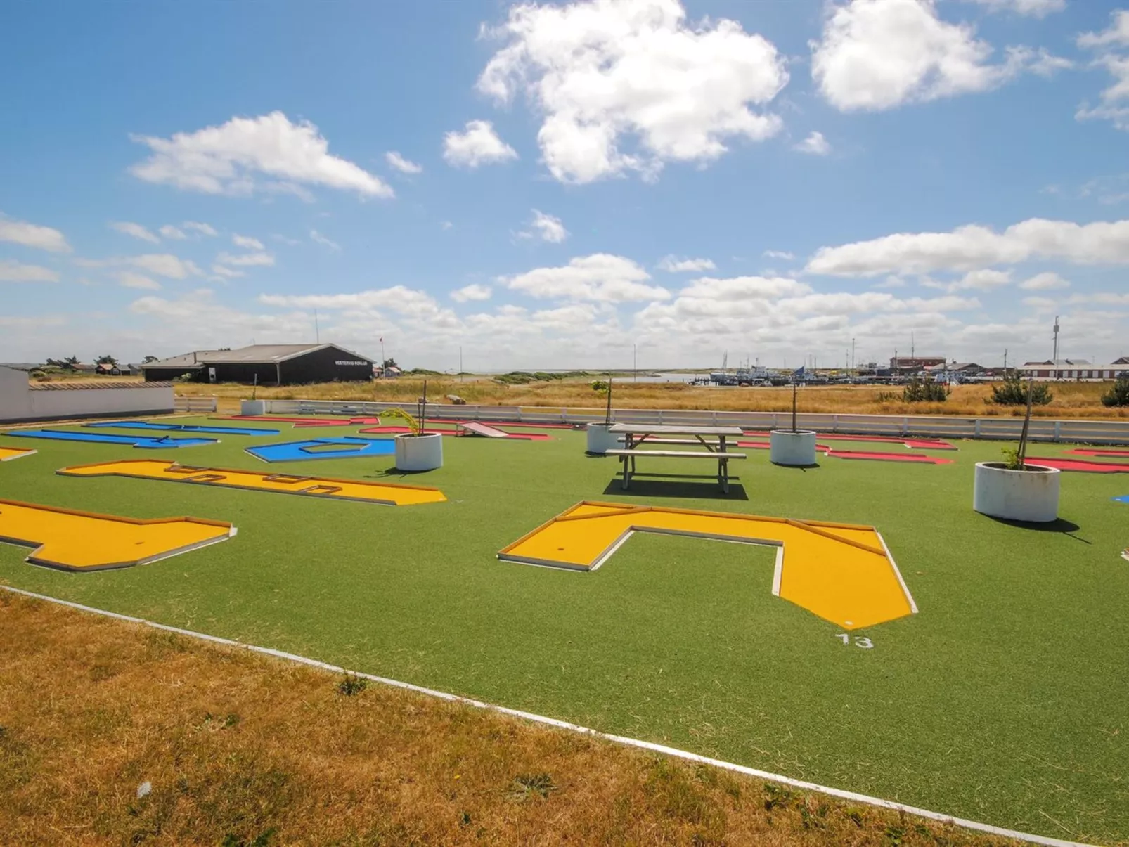 "Segot" - 100m to the fjord-Outside