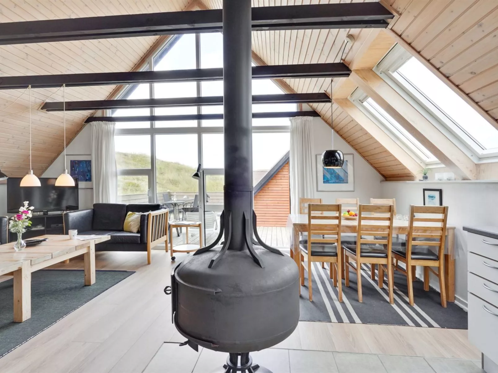 "Armelle" -  from the sea-Dedans