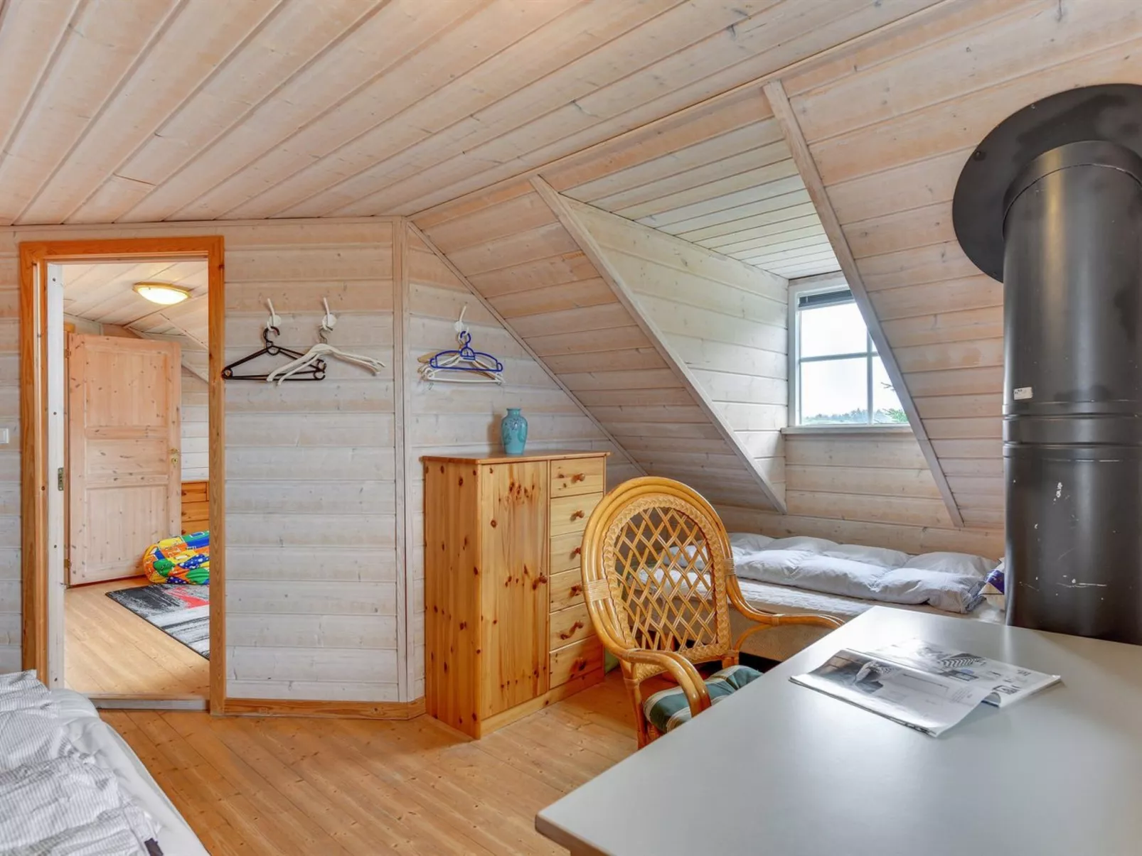 "Liam" - 800m to the fjord-Dedans