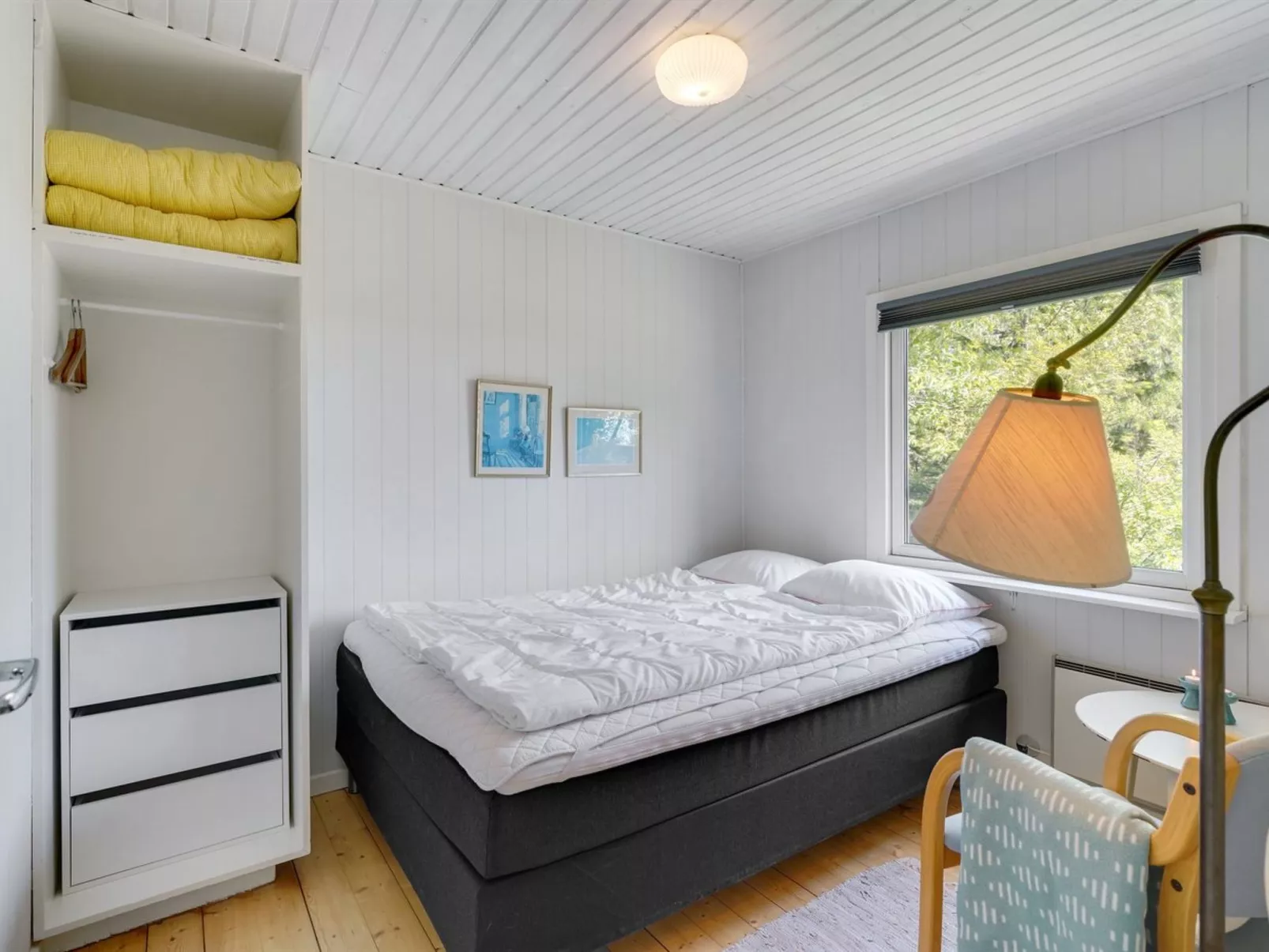 "Elny" - 500m to the fjord-Inside