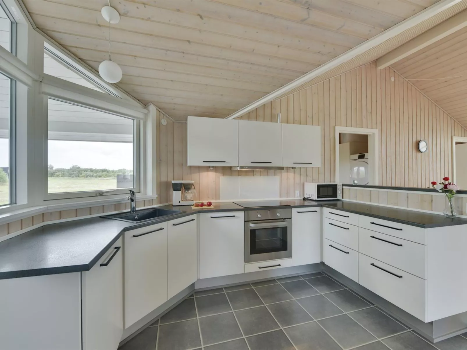 "Harth" - 700m to the fjord-Dedans