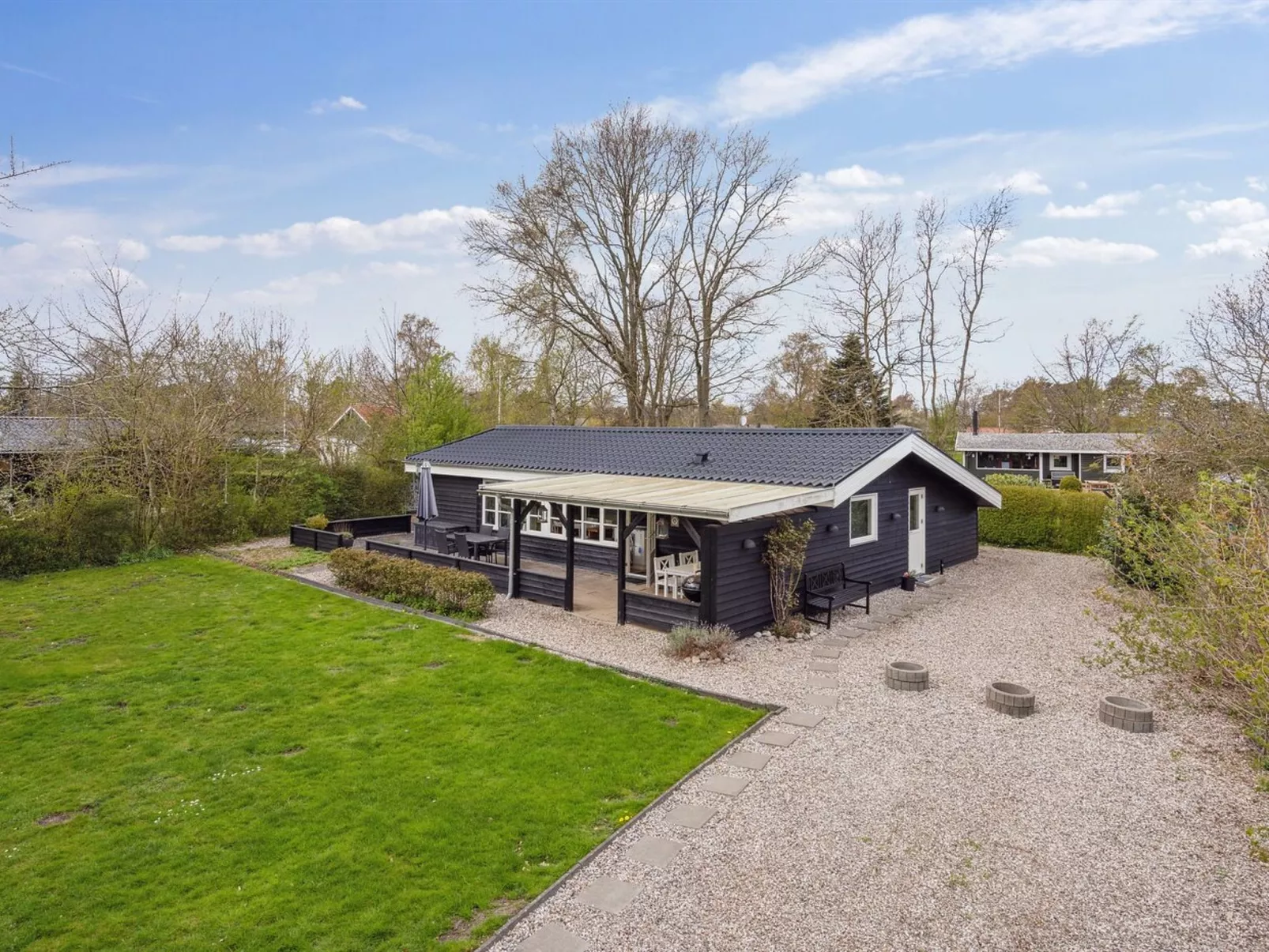 "Mahalia" - 300m from the sea-Dehors