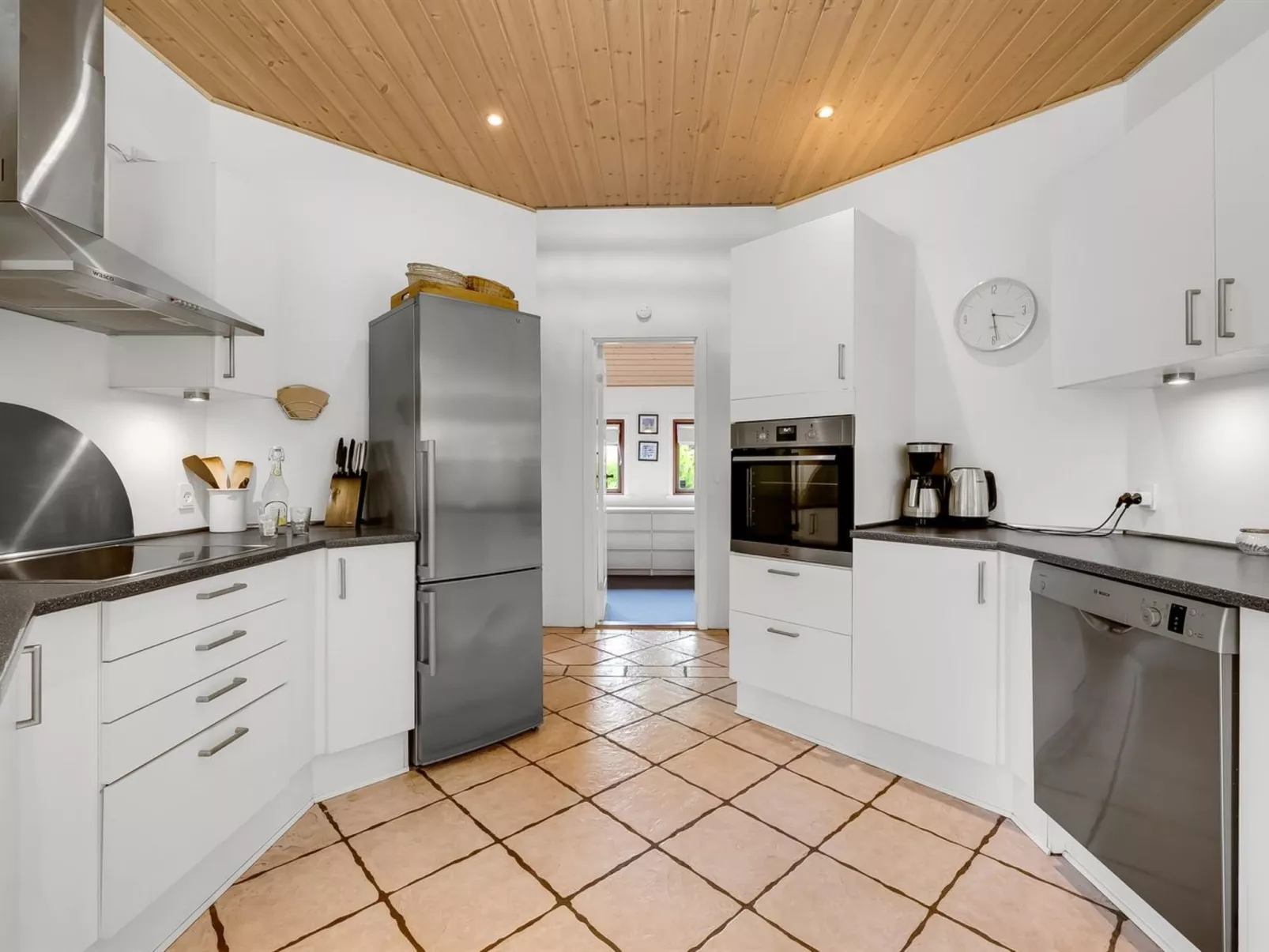 "Reiner" - 300m to the fjord-Dedans