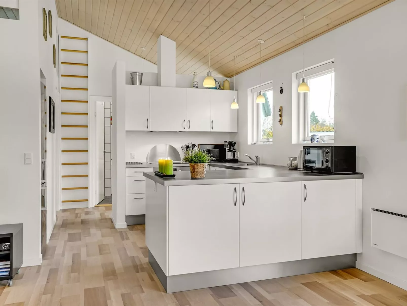 "Ayen" - 1.5km from the sea-Dedans