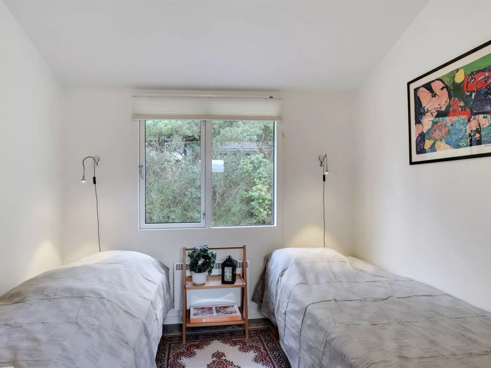 "Poul" - 100m from the sea-Drinnen