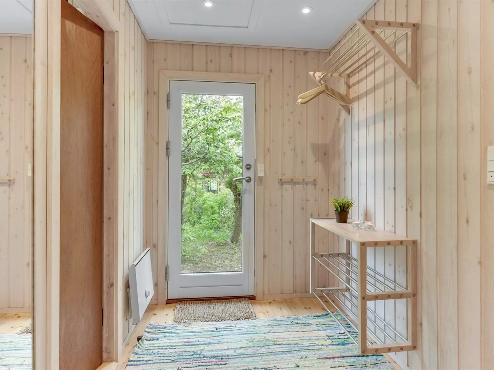 "Jenny" - 140m from the sea-Inside